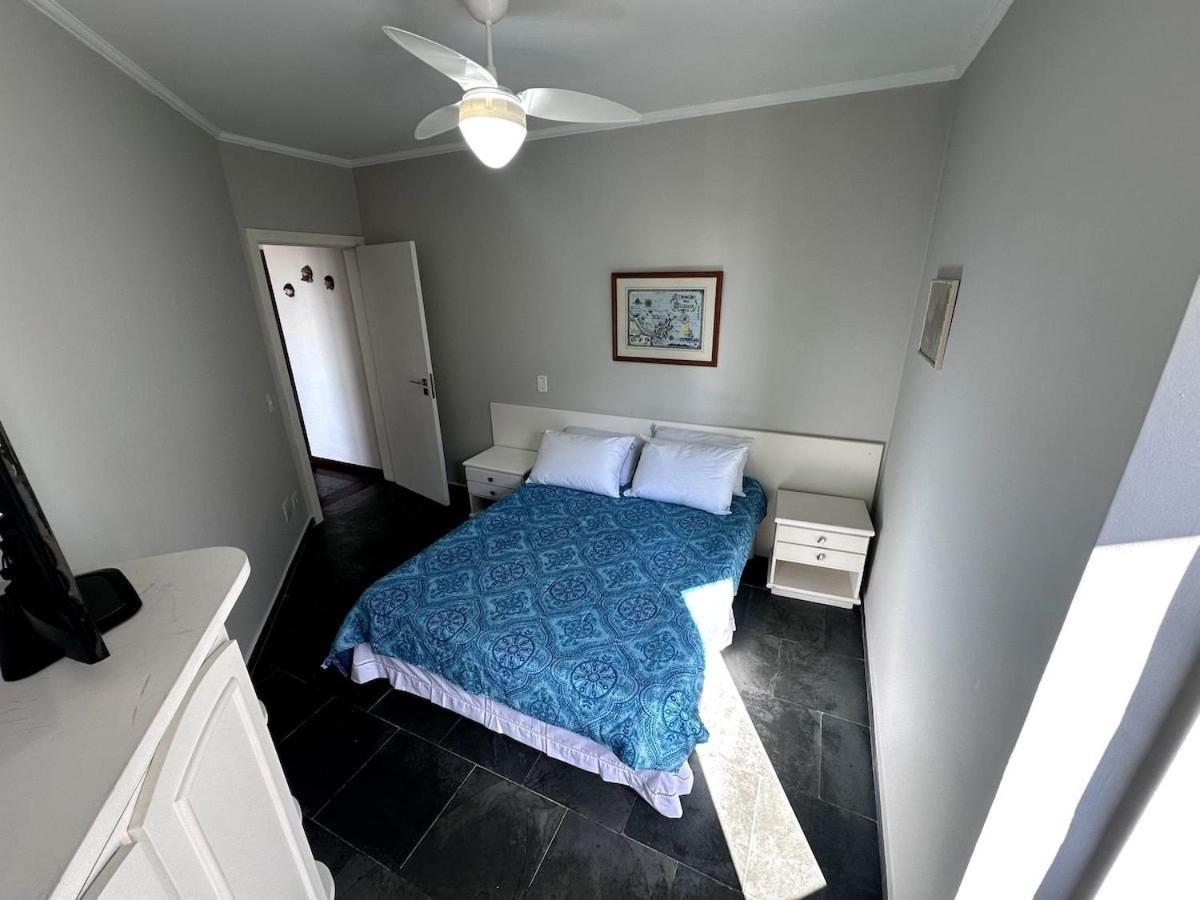 Apartment right on the sand in Riviera de São Lourenço