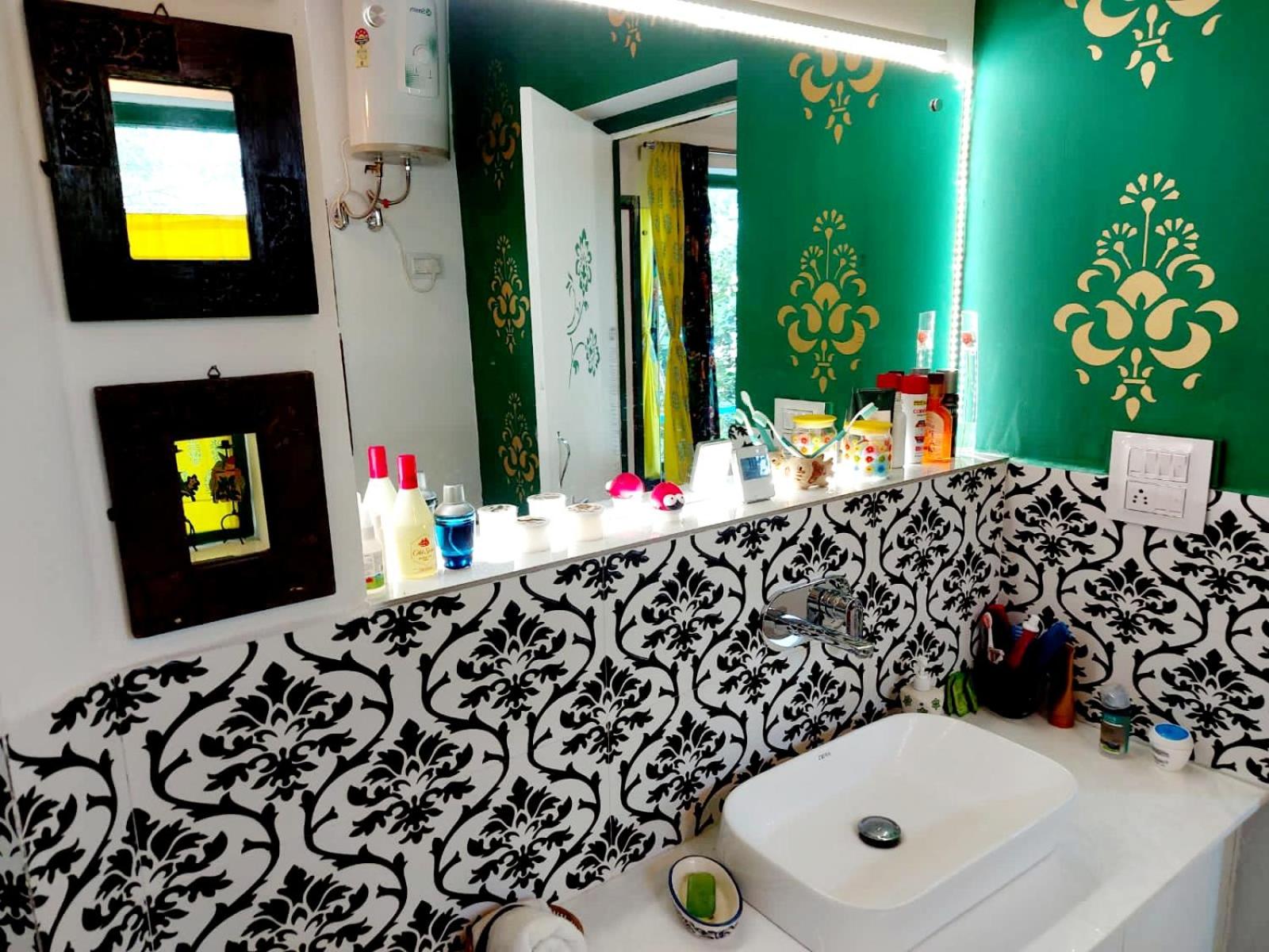 The Coral House Homestay by the Taj