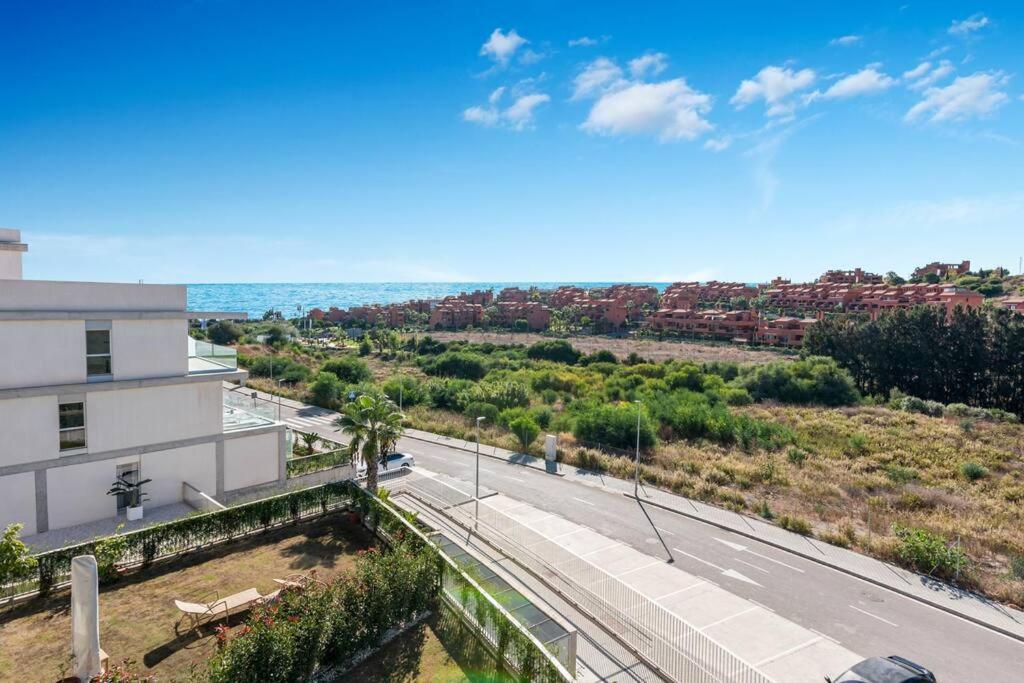 Beautiful Penthouse with Large Terrace