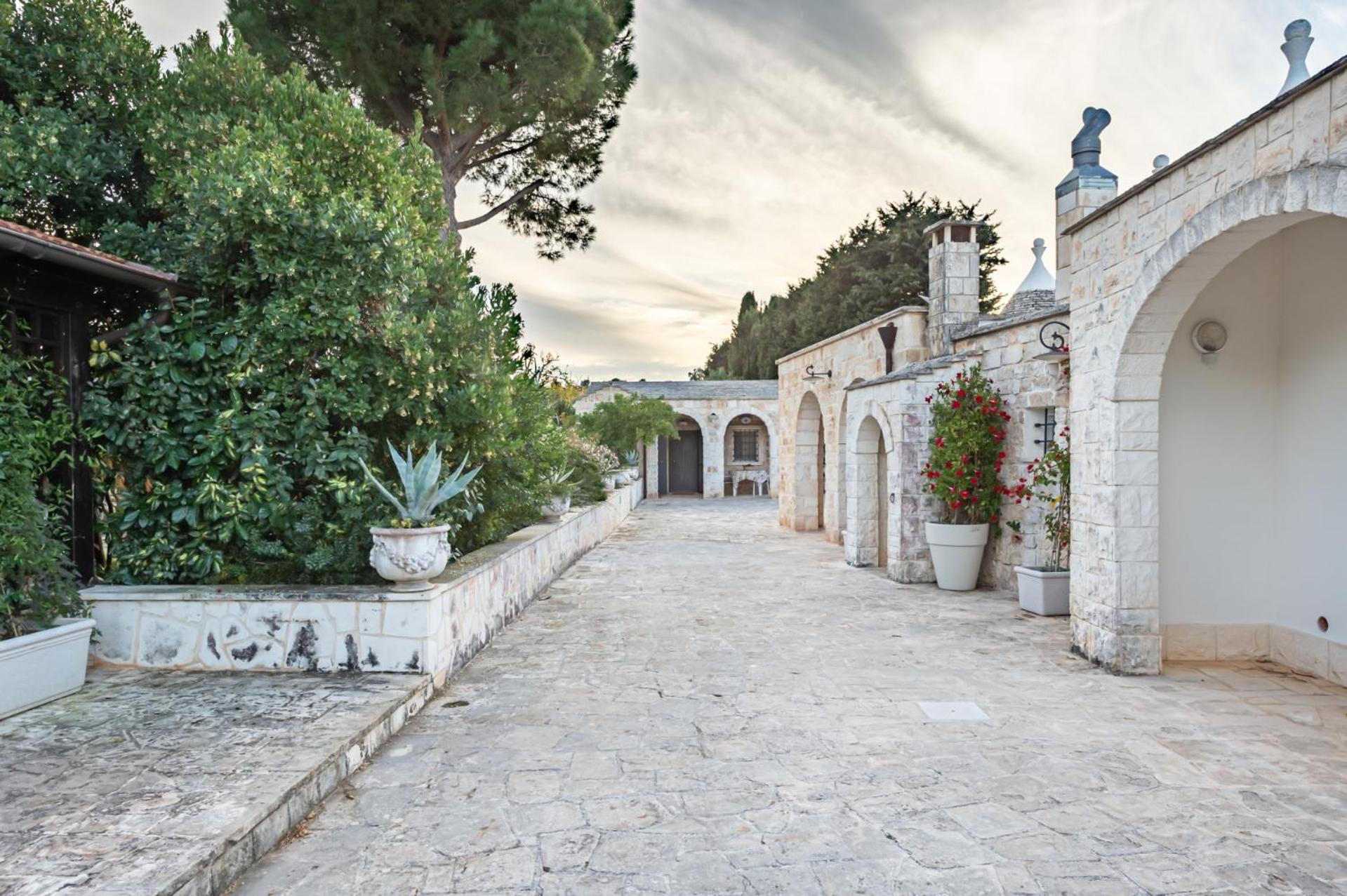 Trulli Garden Harmony by Rentbeat photo 3