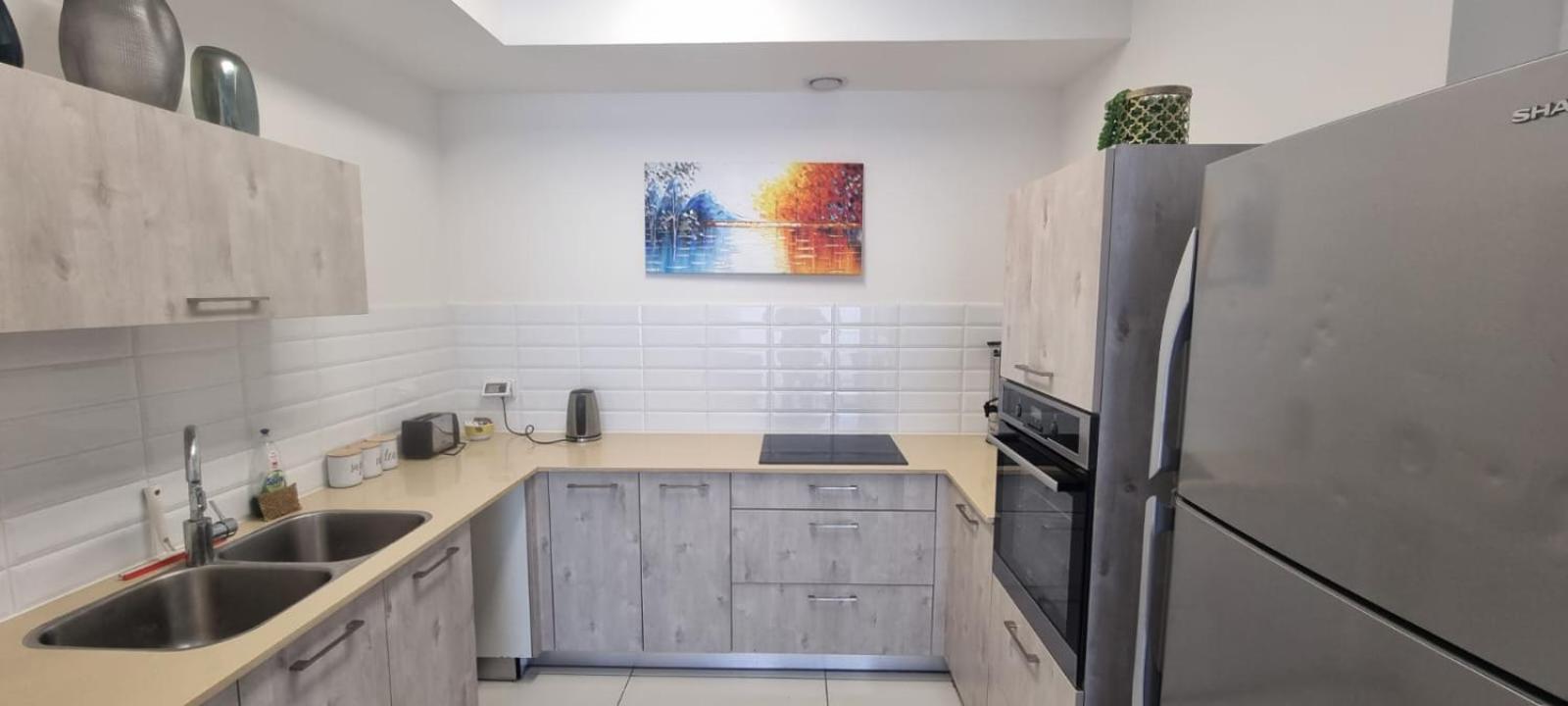 JTower Royal Suites - Alefimmoed
