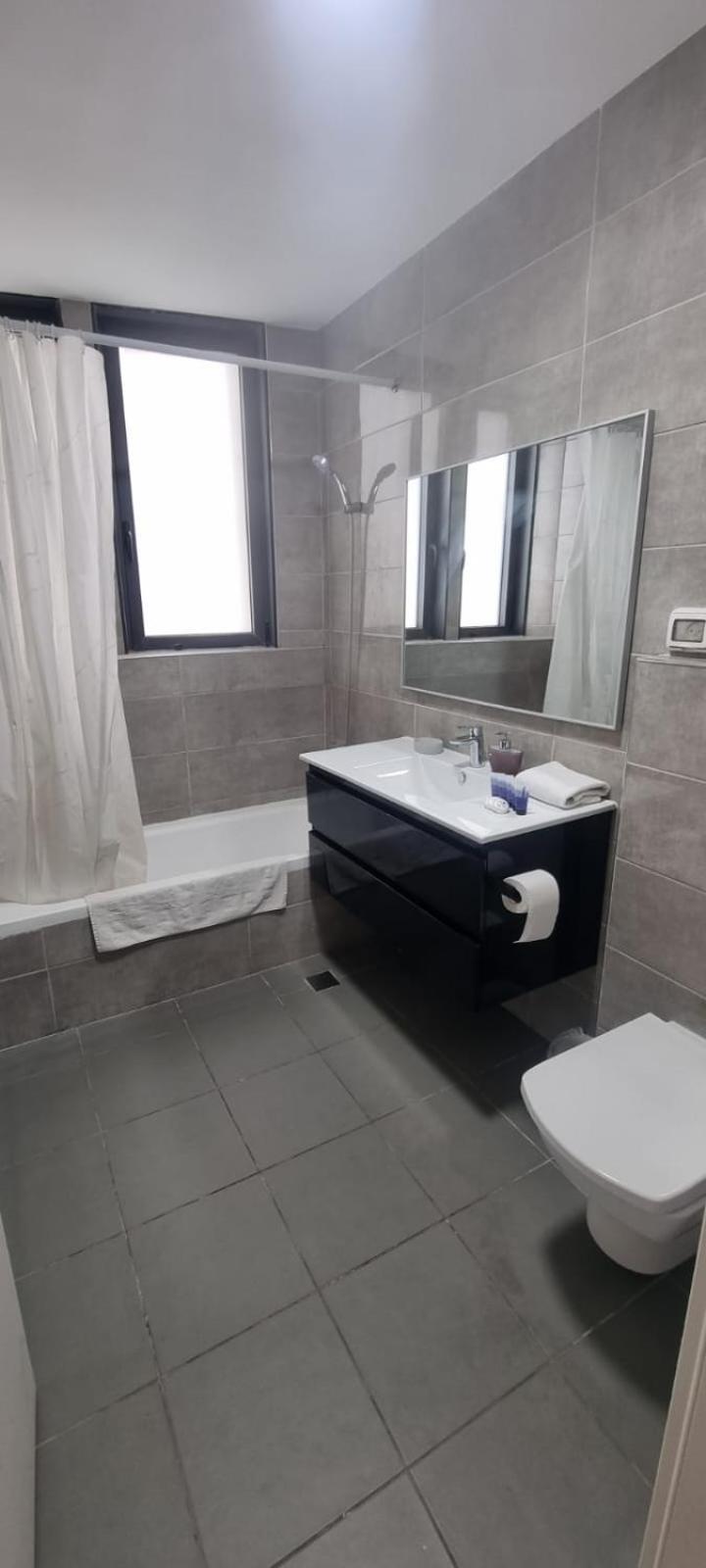 JTower Royal Suites - Alefimmoed