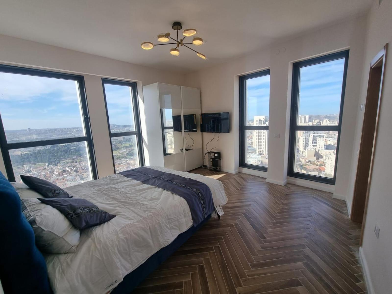JTower Royal Suites - Alefimmoed