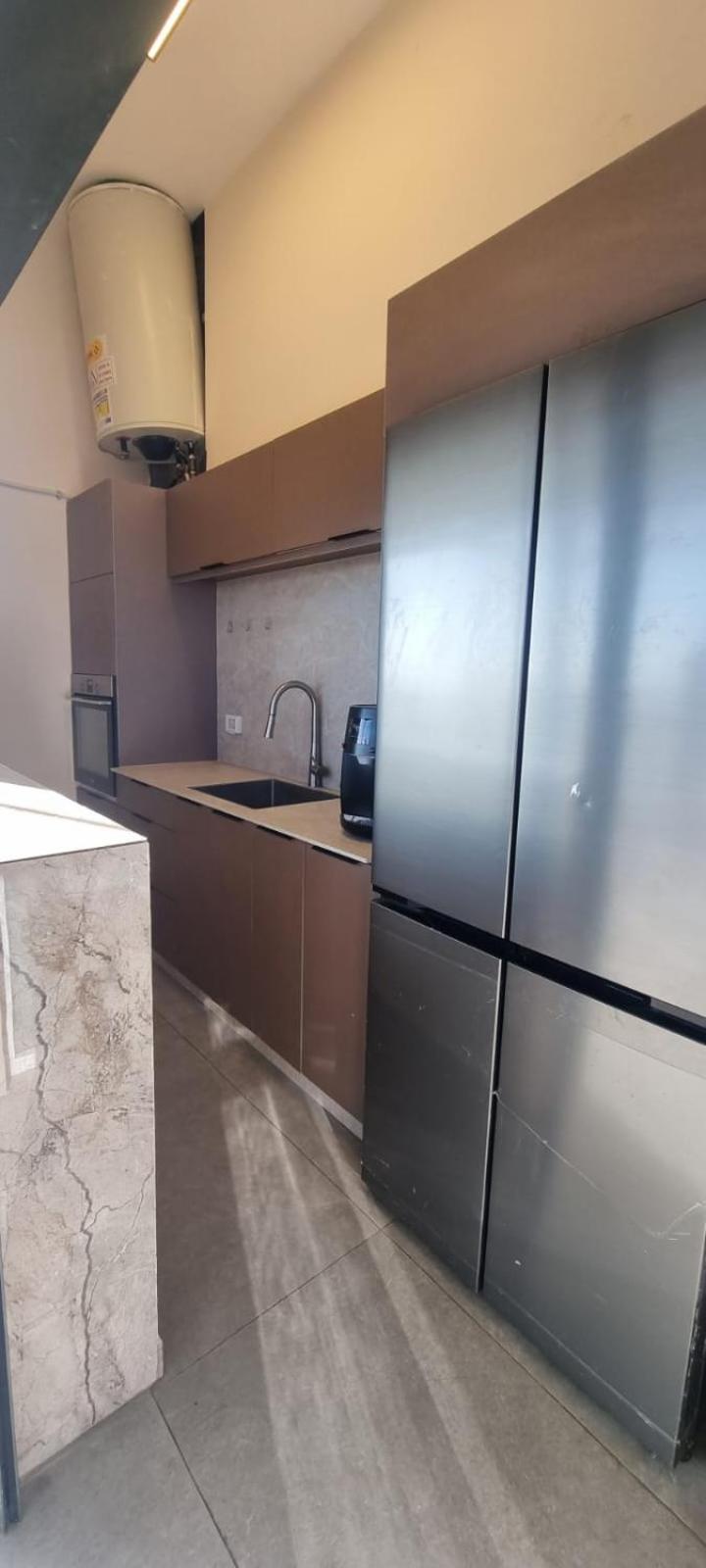 JTower Royal Suites - Alefimmoed