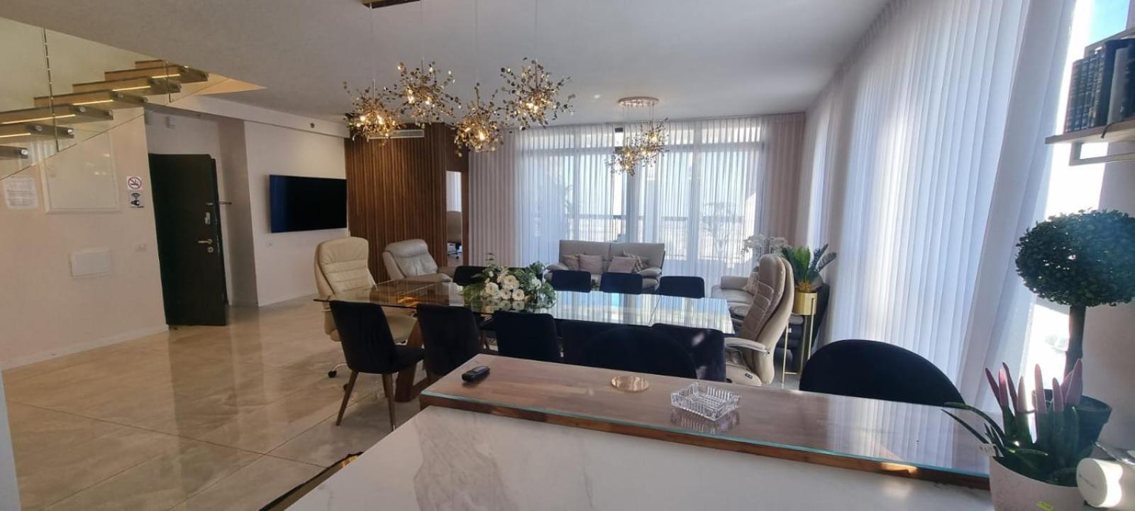 JTower Royal Suites - Alefimmoed