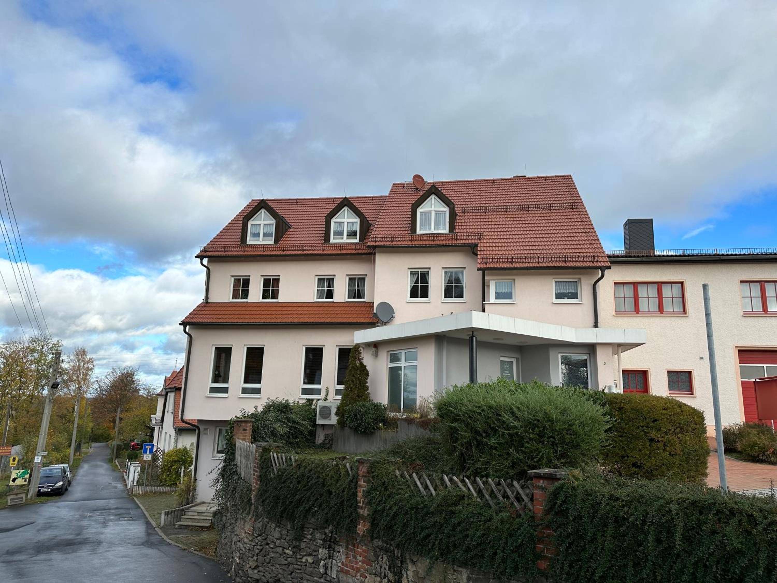 Photo 42