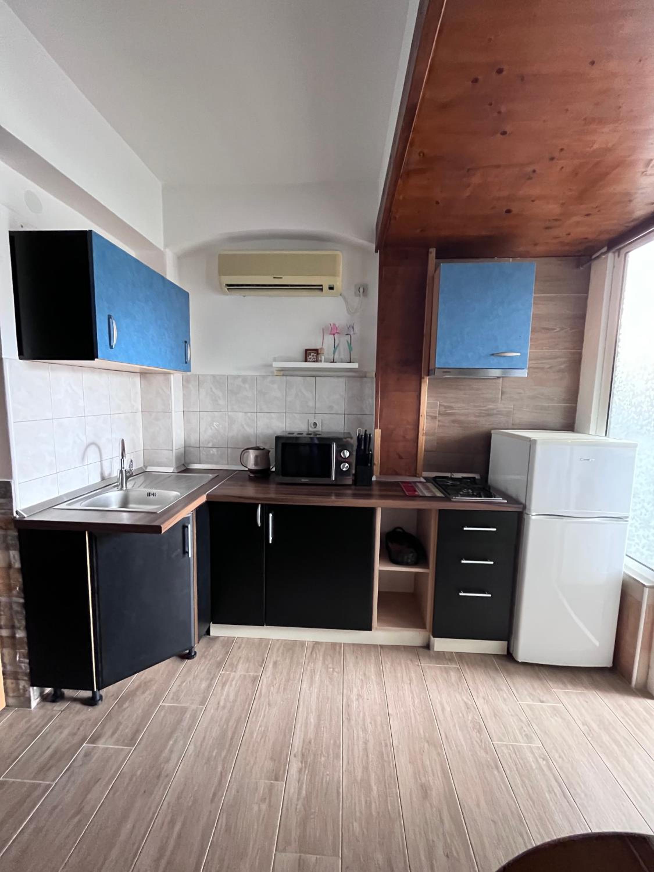 Apartments Markov