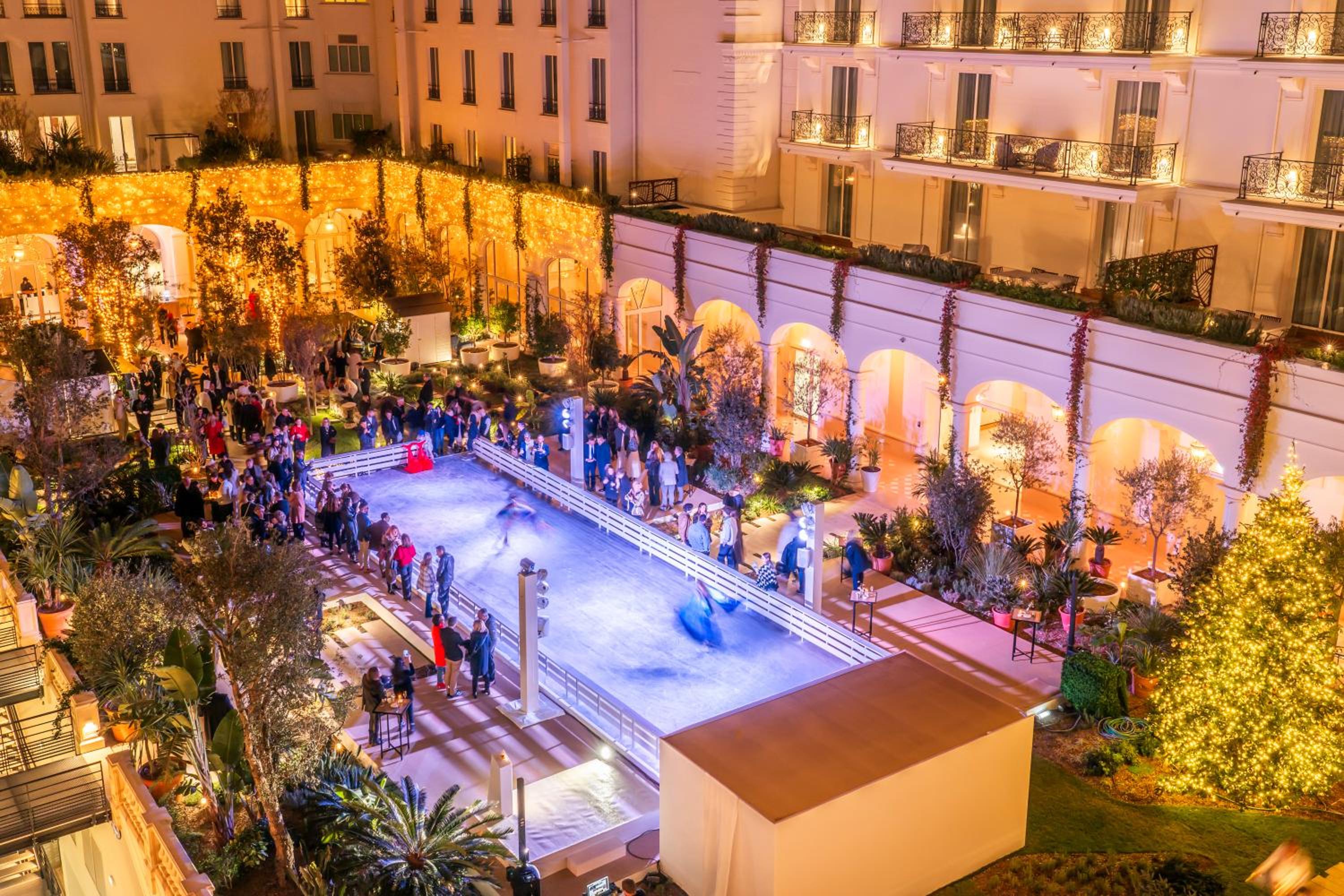 Carlton Cannes, a Regent Hotel-1