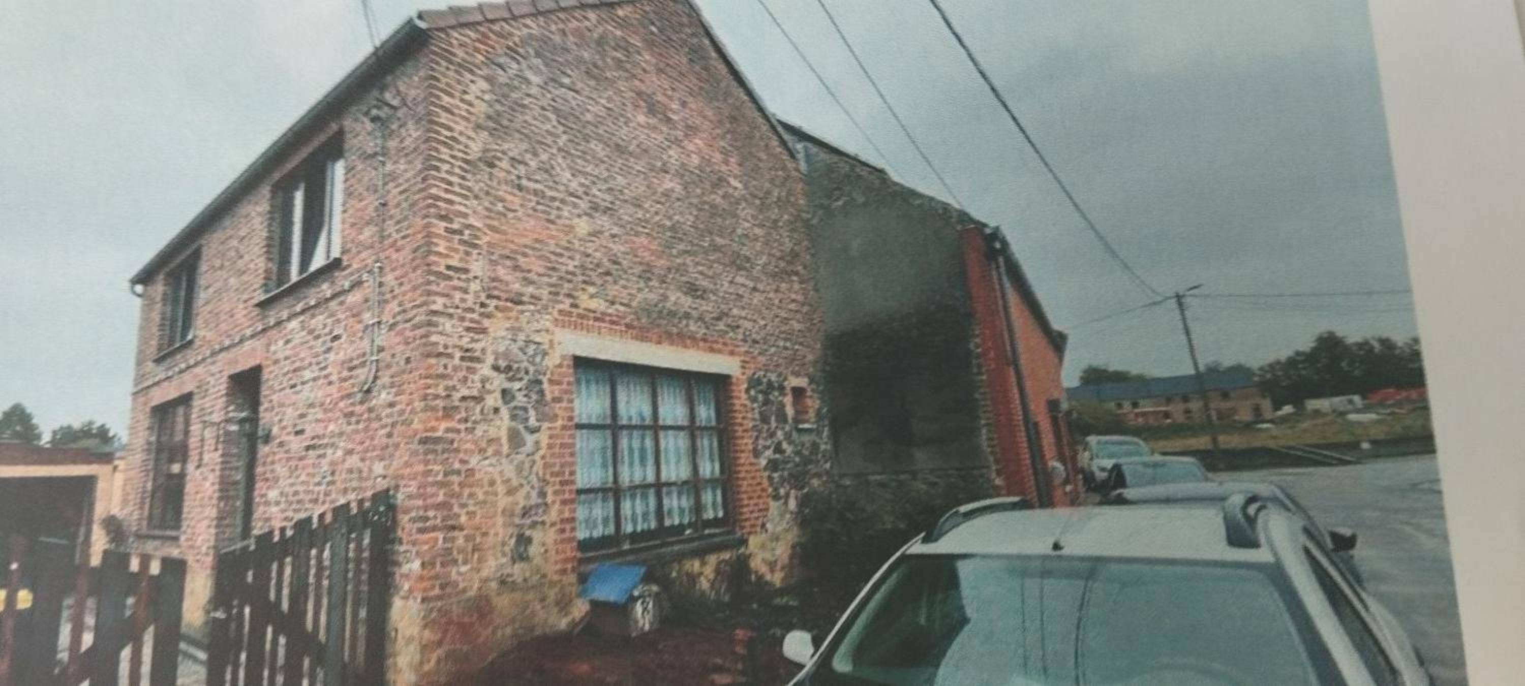 maison 3 chambre petit village pres de mons