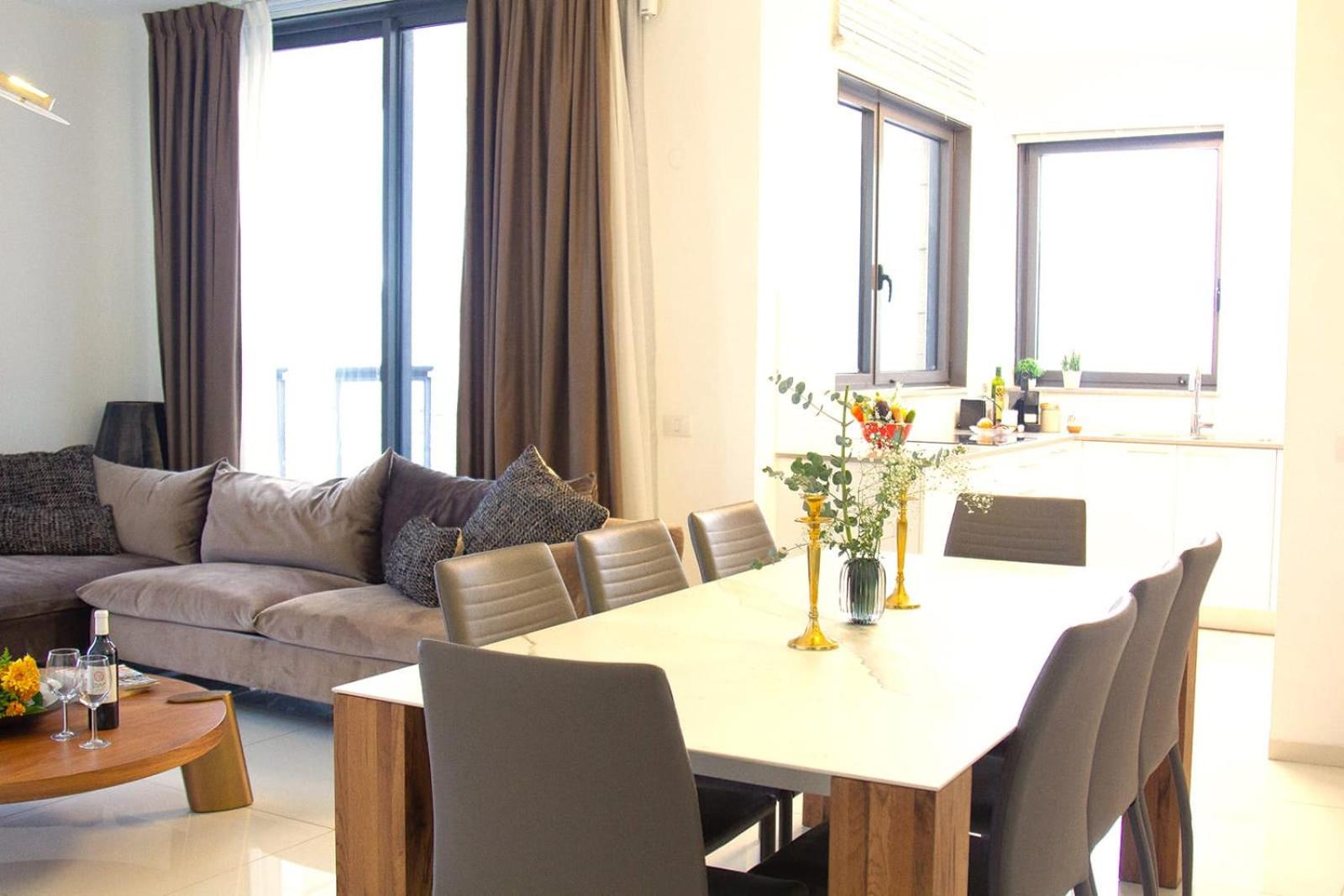 JTower Royal Suites - Alefimmoed