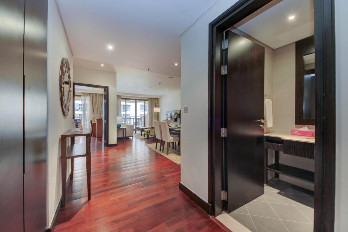 Luxe Getaways Royal Amwaj Palm Jumeirah Resort Apartment Holiday Home