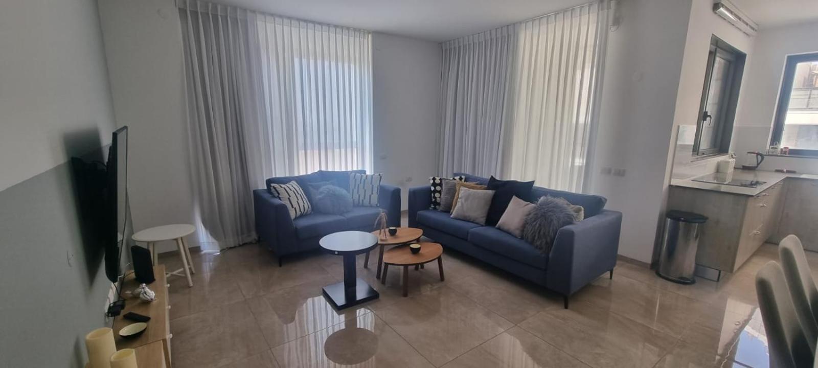 JTower Royal Suites - Alefimmoed