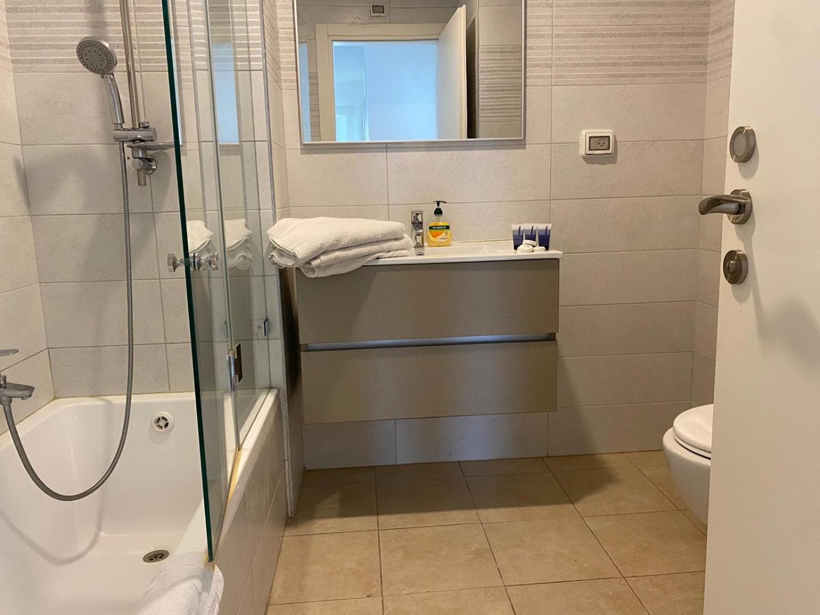 JTower Royal Suites - Alefimmoed