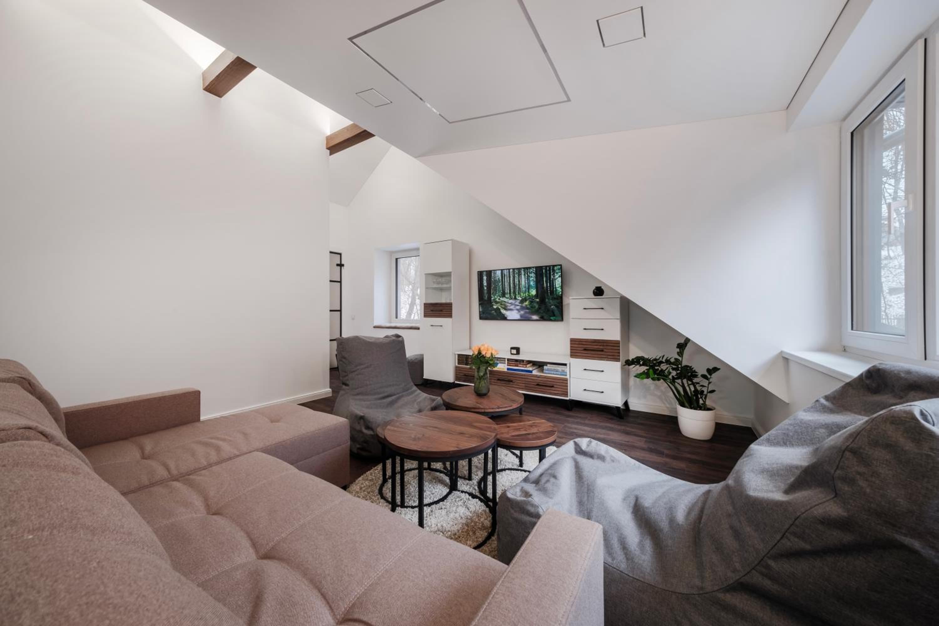 Bravo Apartments