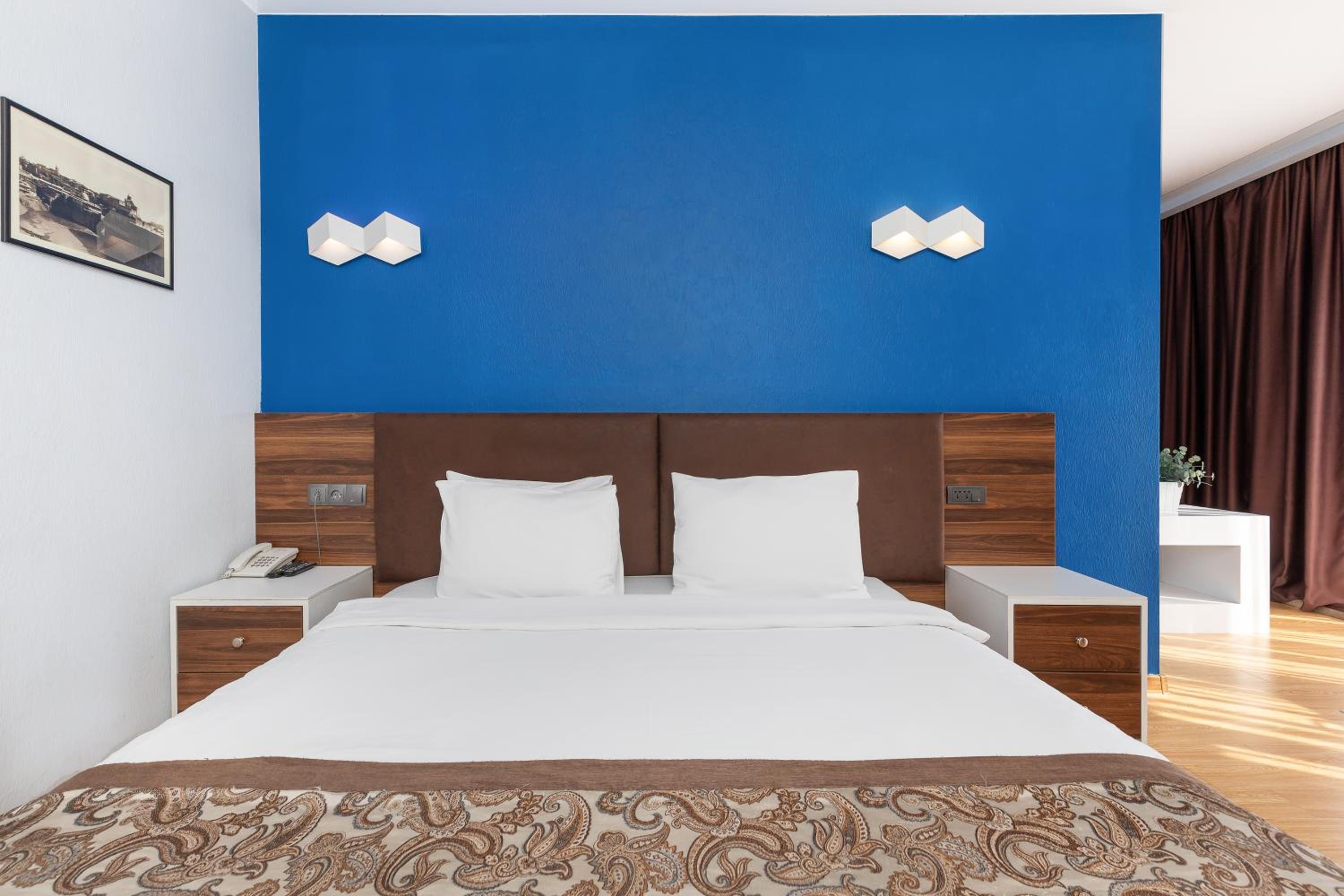 Iveria Inn Hotel