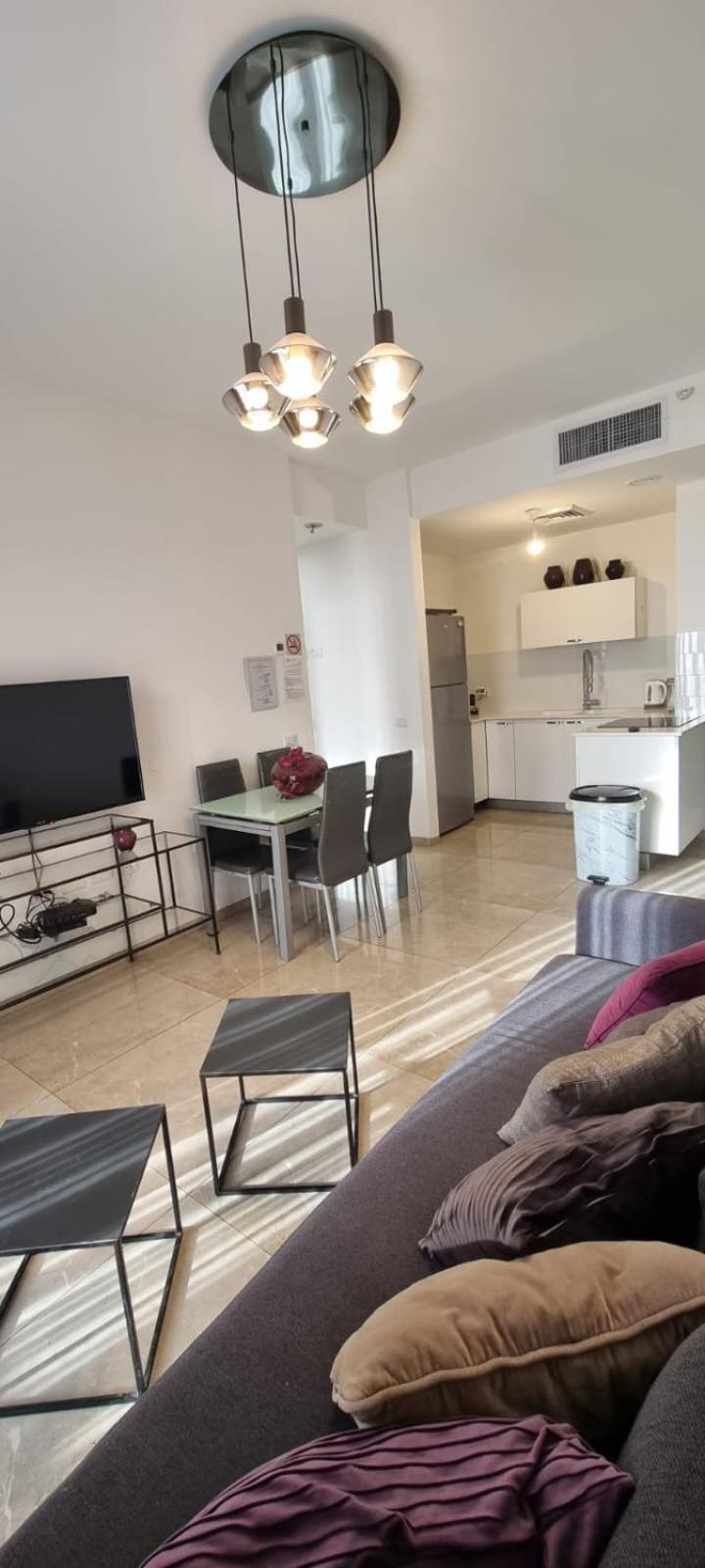 JTower Royal Suites - Alefimmoed