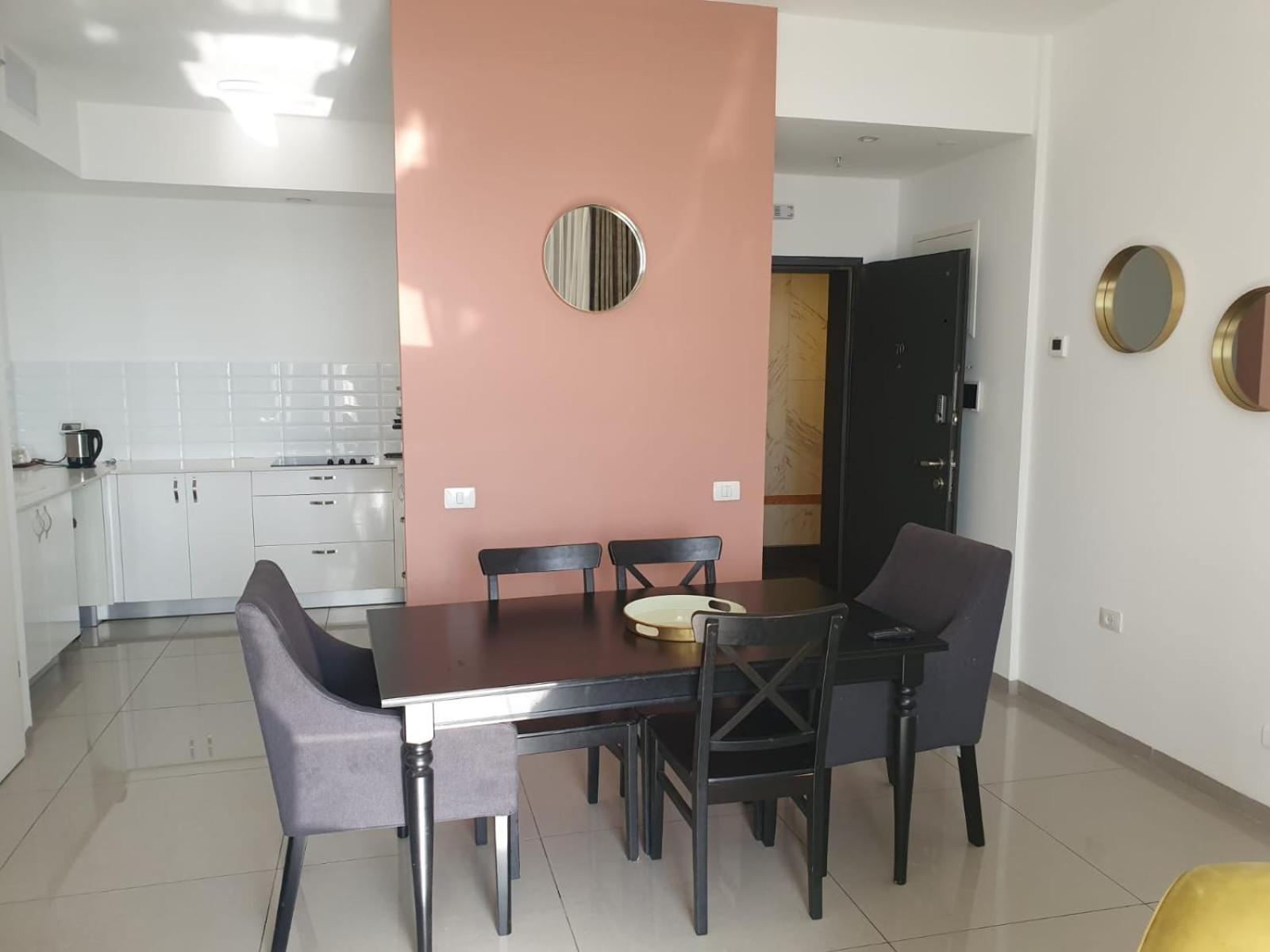 JTower Royal Suites - Alefimmoed