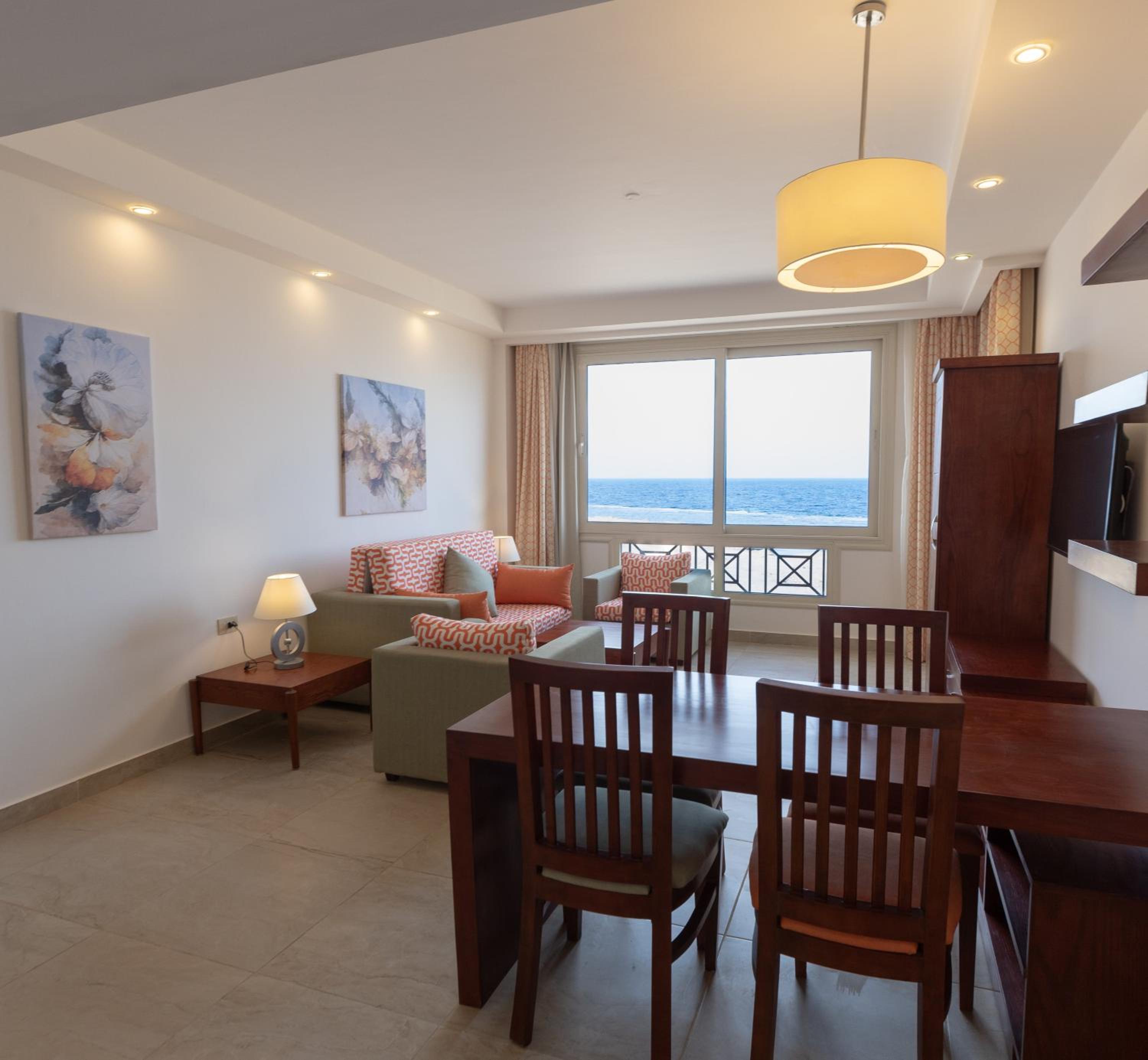 Oyster Bay Beach Suites