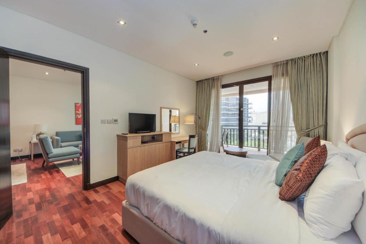 Luxe Getaways Royal Amwaj Palm Jumeirah Resort Apartment Holiday Home