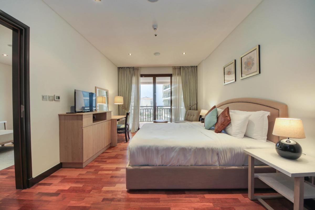Luxe Getaways Royal Amwaj Palm Jumeirah Resort Apartment Holiday Home
