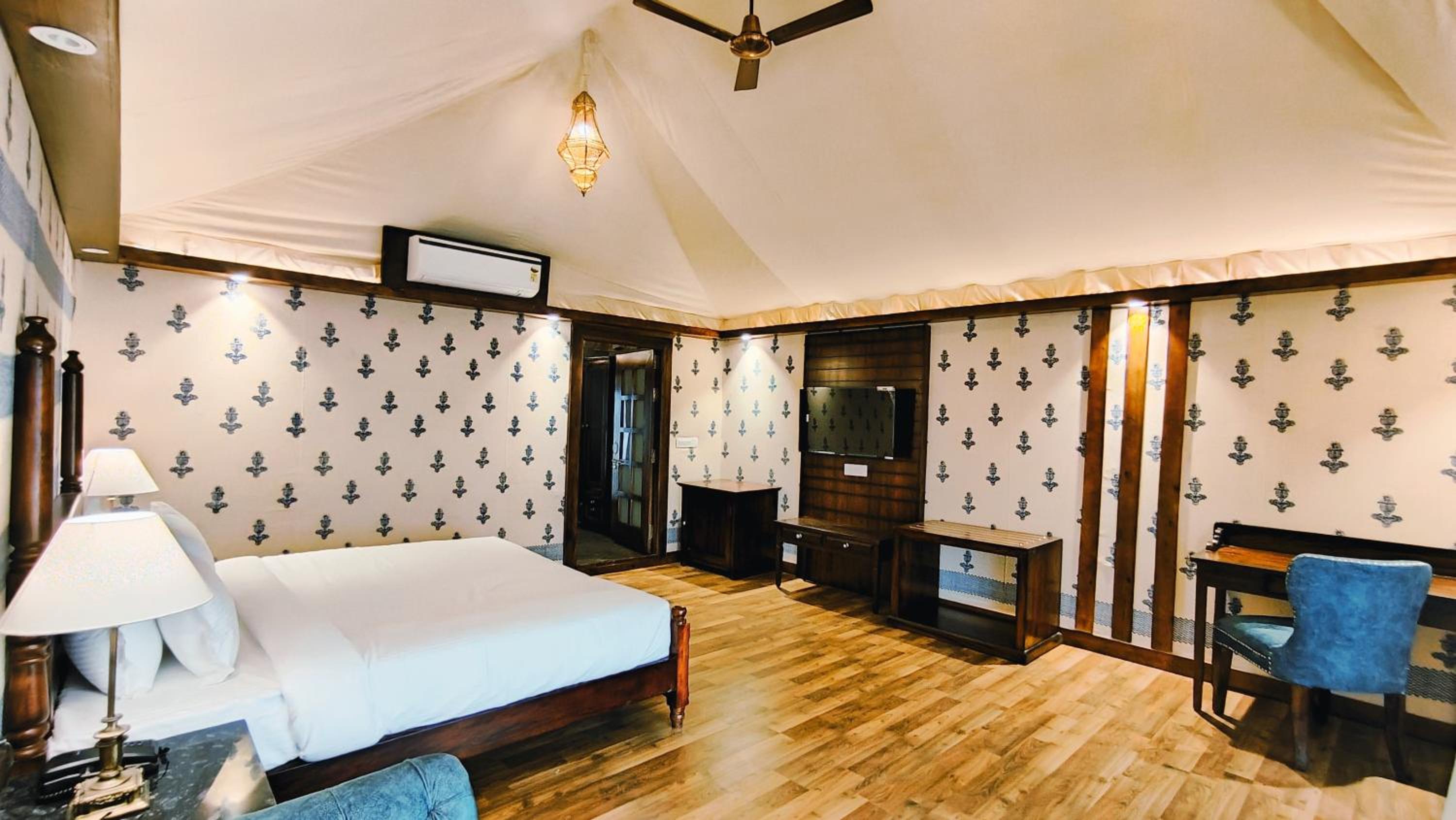 Luxe Stayz Signature Pushkar