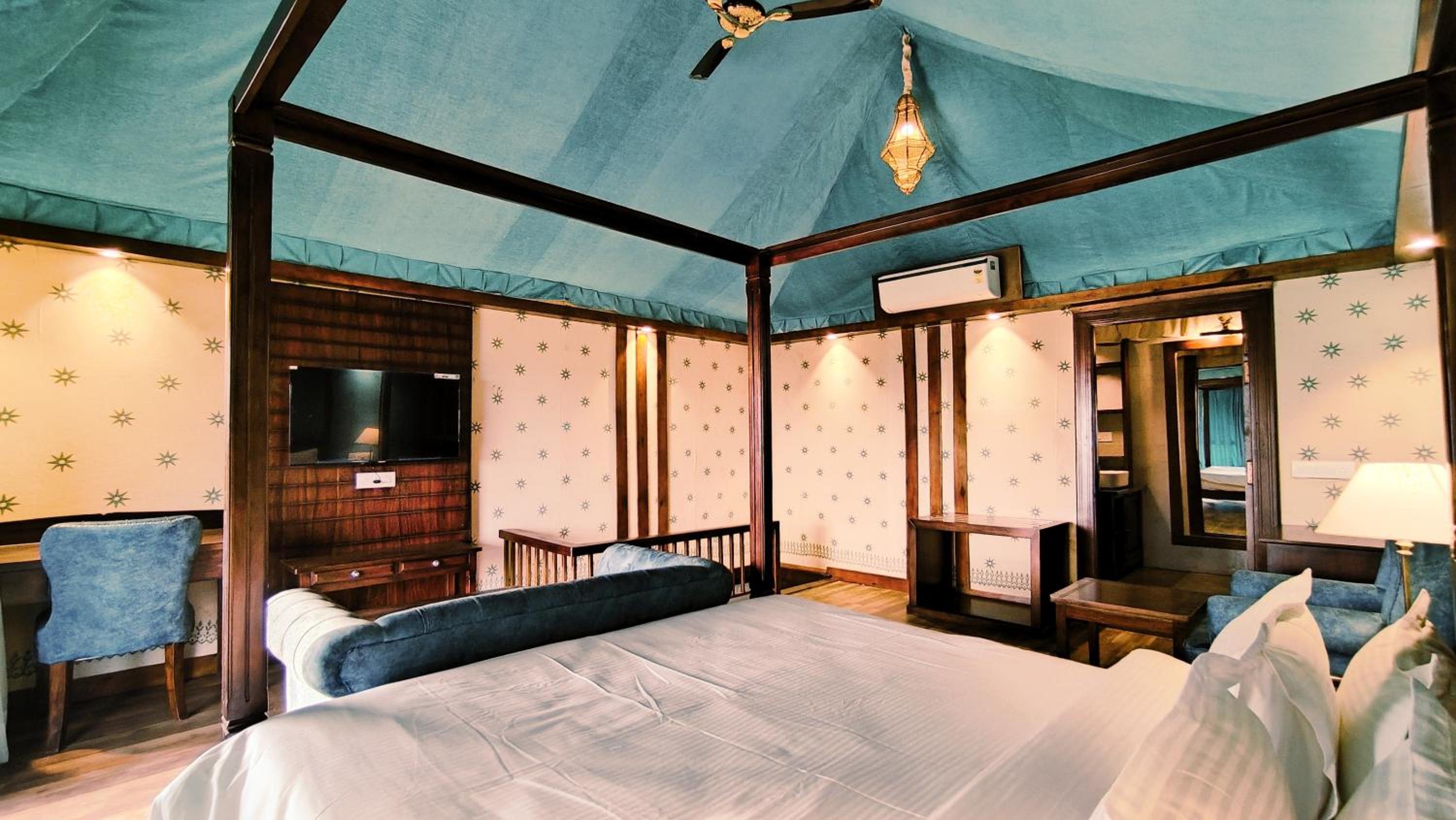 Luxe Stayz Signature Pushkar