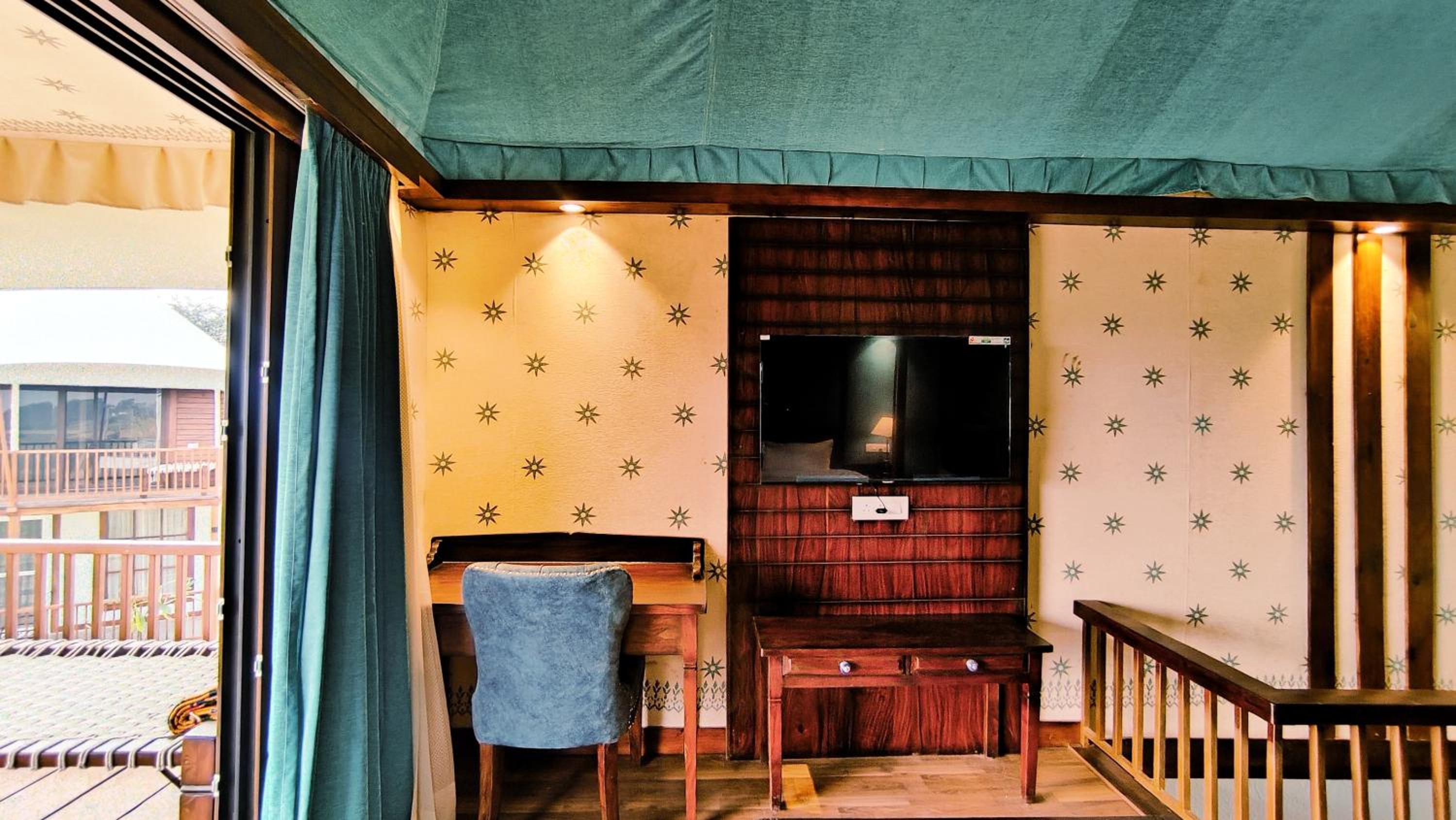 Luxe Stayz Signature Pushkar