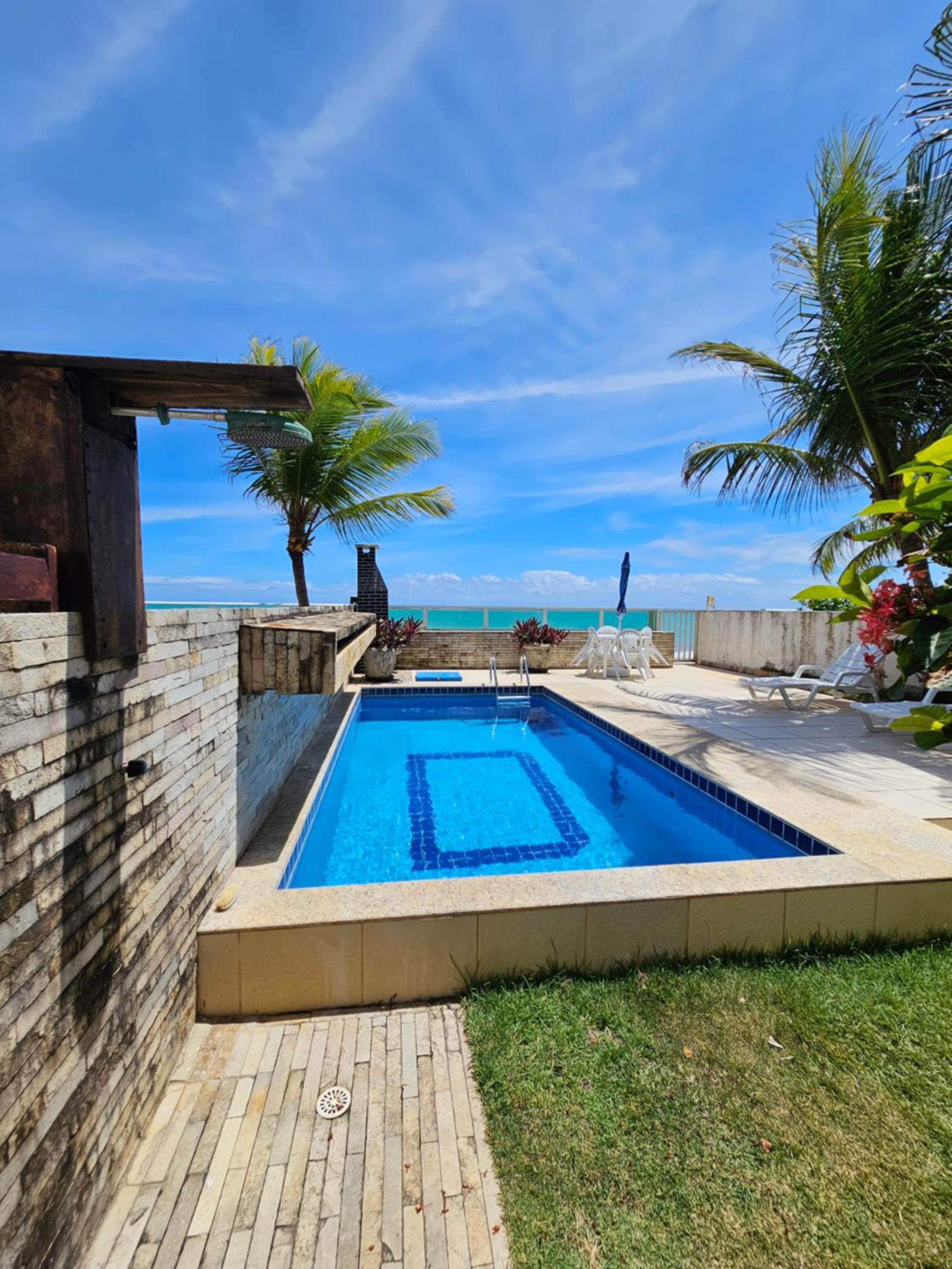 Romantic Sea Villa w/AMAZING SEA VIEW - DIRECTLY ON THE BEACH!