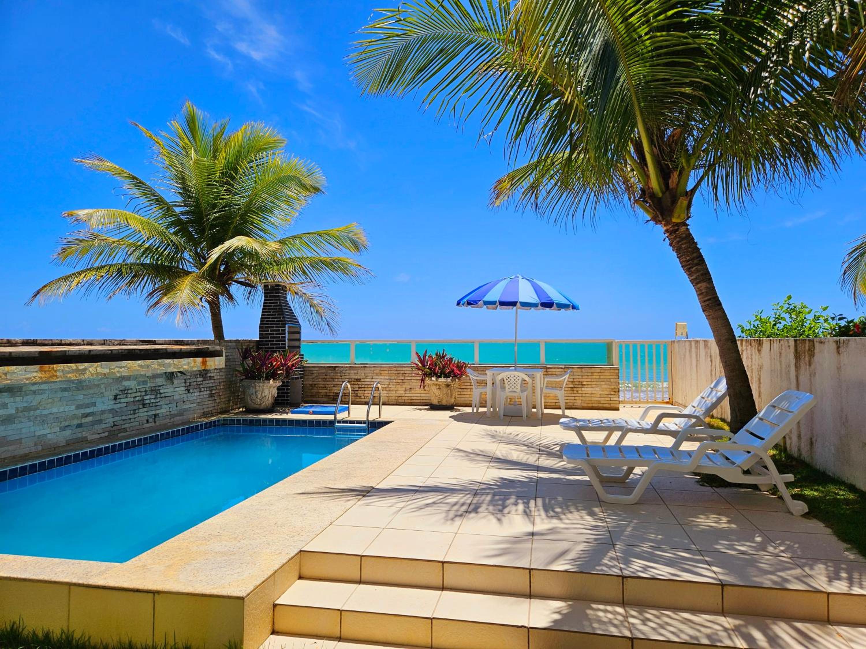 Romantic Sea Villa w/AMAZING SEA VIEW - DIRECTLY ON THE BEACH!