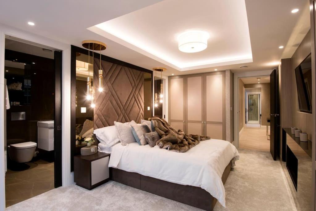 New, luxury 3 bed duplex in Covent Garden