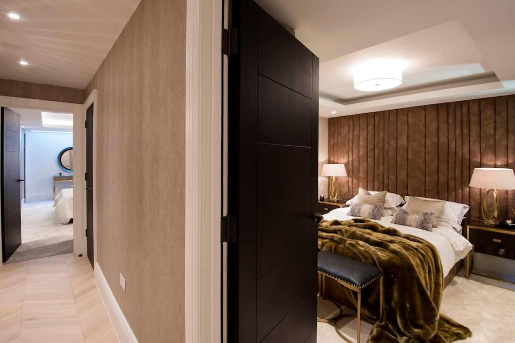 New, luxury 3 bed duplex in Covent Garden