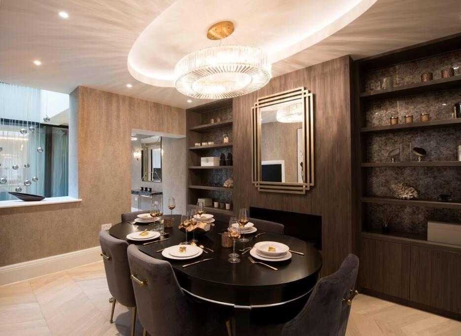New, luxury 3 bed duplex in Covent Garden