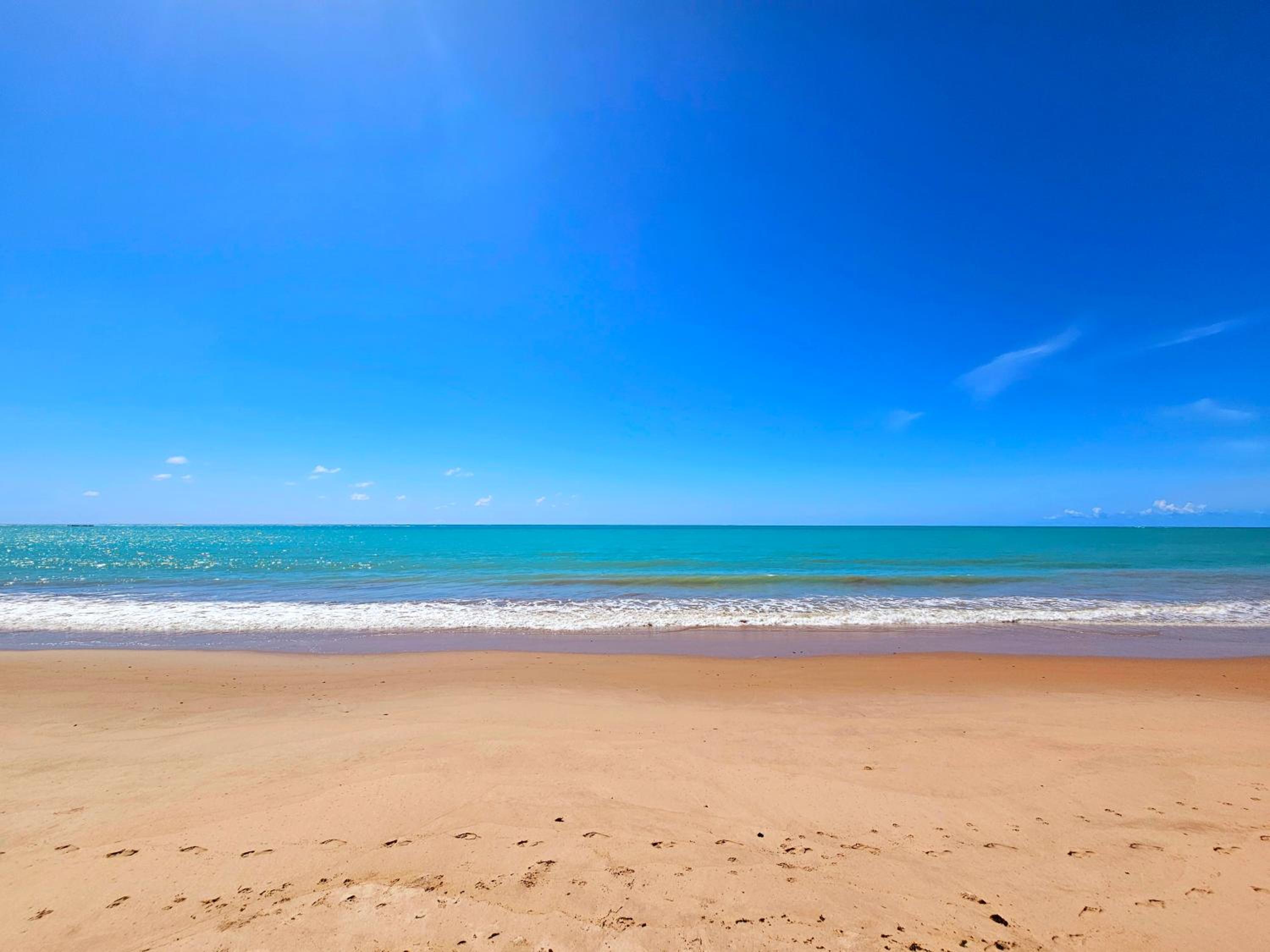 Romantic Sea Villa w/AMAZING SEA VIEW - DIRECTLY ON THE BEACH!