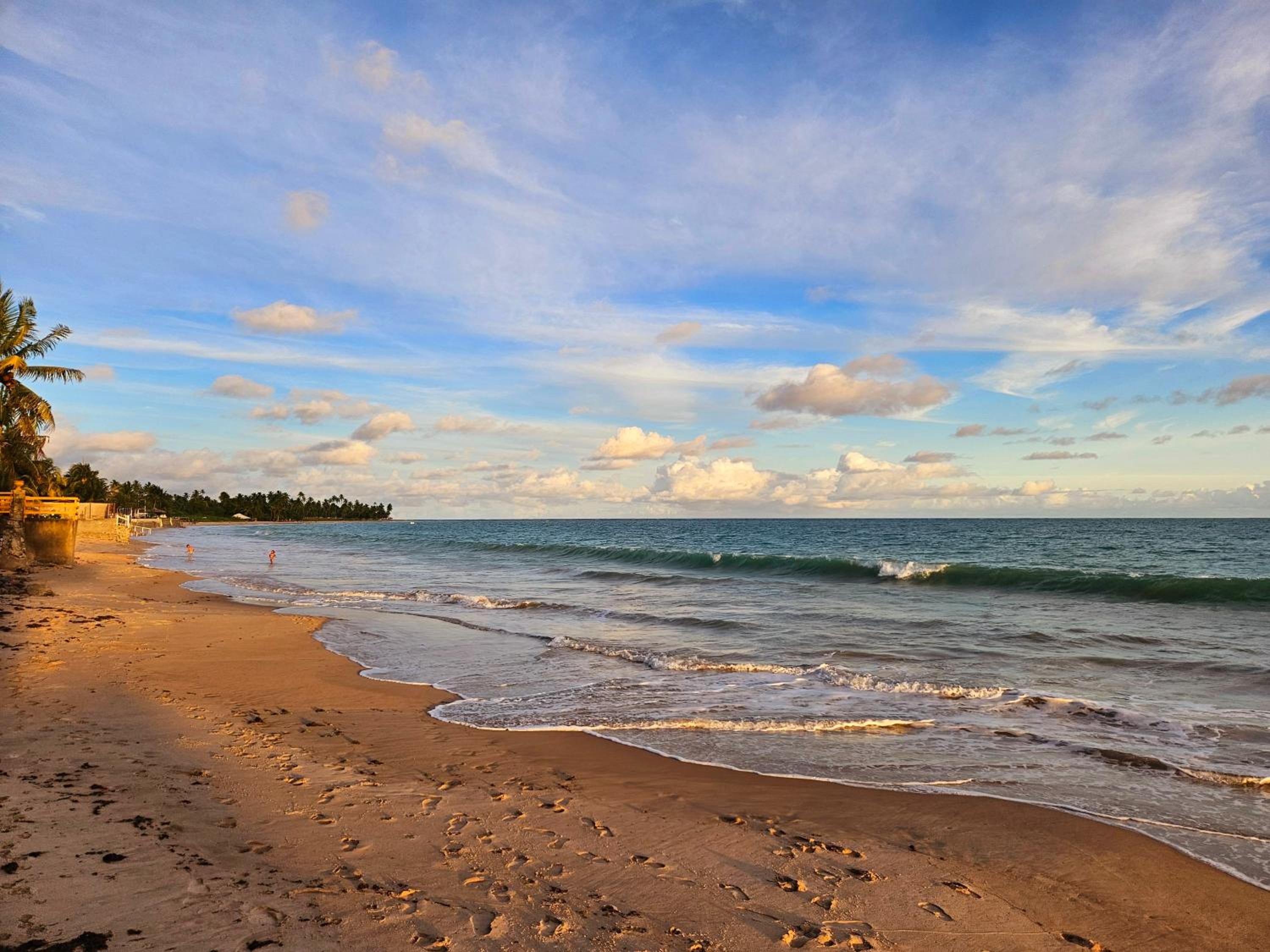 Romantic Sea Villa w/AMAZING SEA VIEW - DIRECTLY ON THE BEACH!