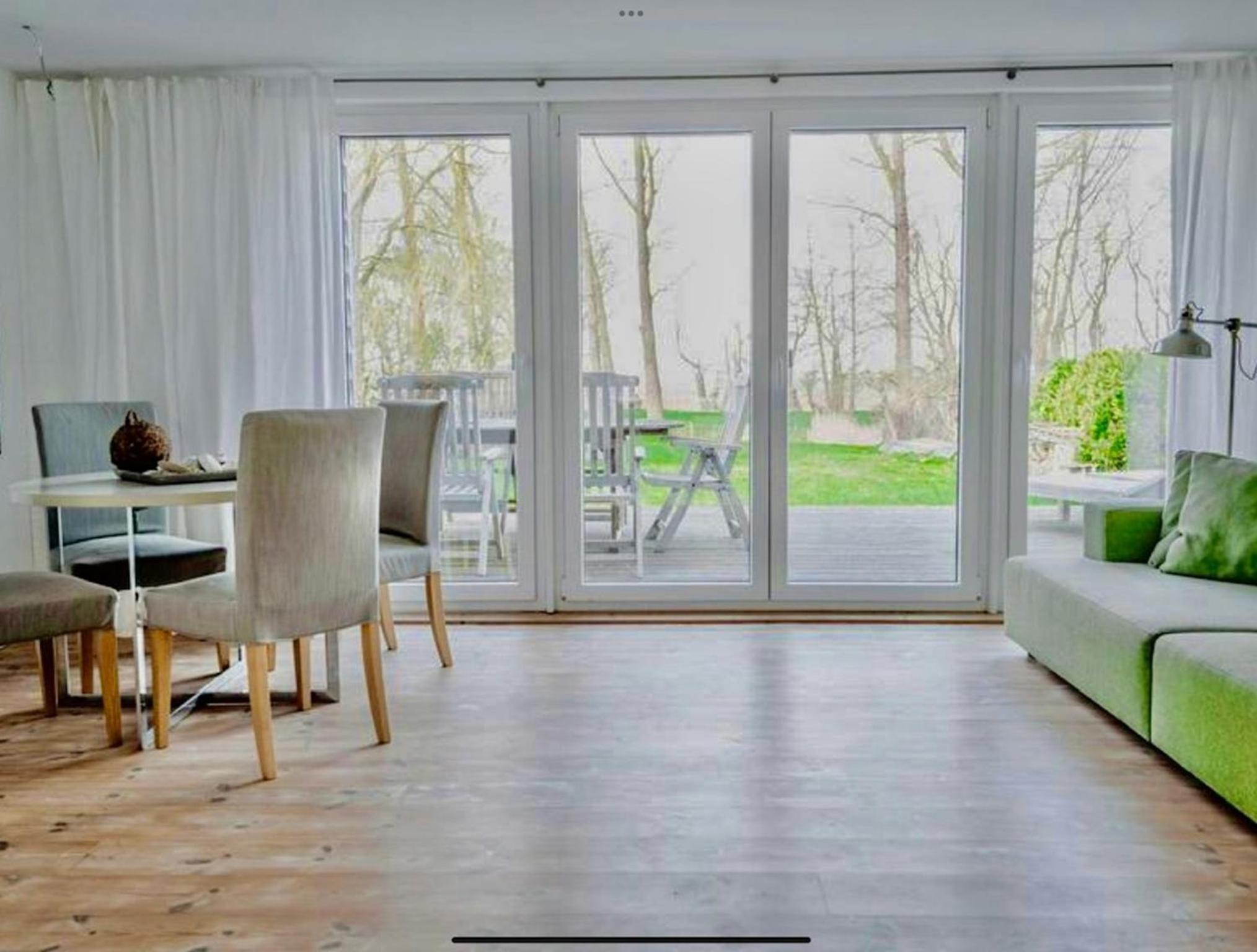 Haus mit Wasserblick
