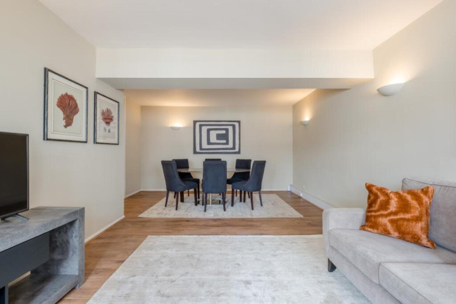 Bond Street Mayfair Penthouse Sleeps up to 6