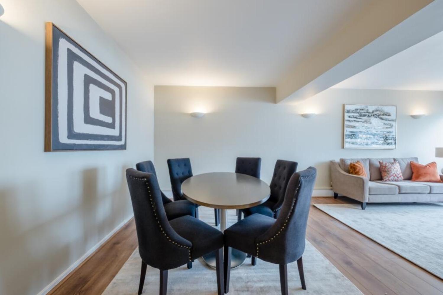 Bond Street Mayfair Penthouse Sleeps up to 6