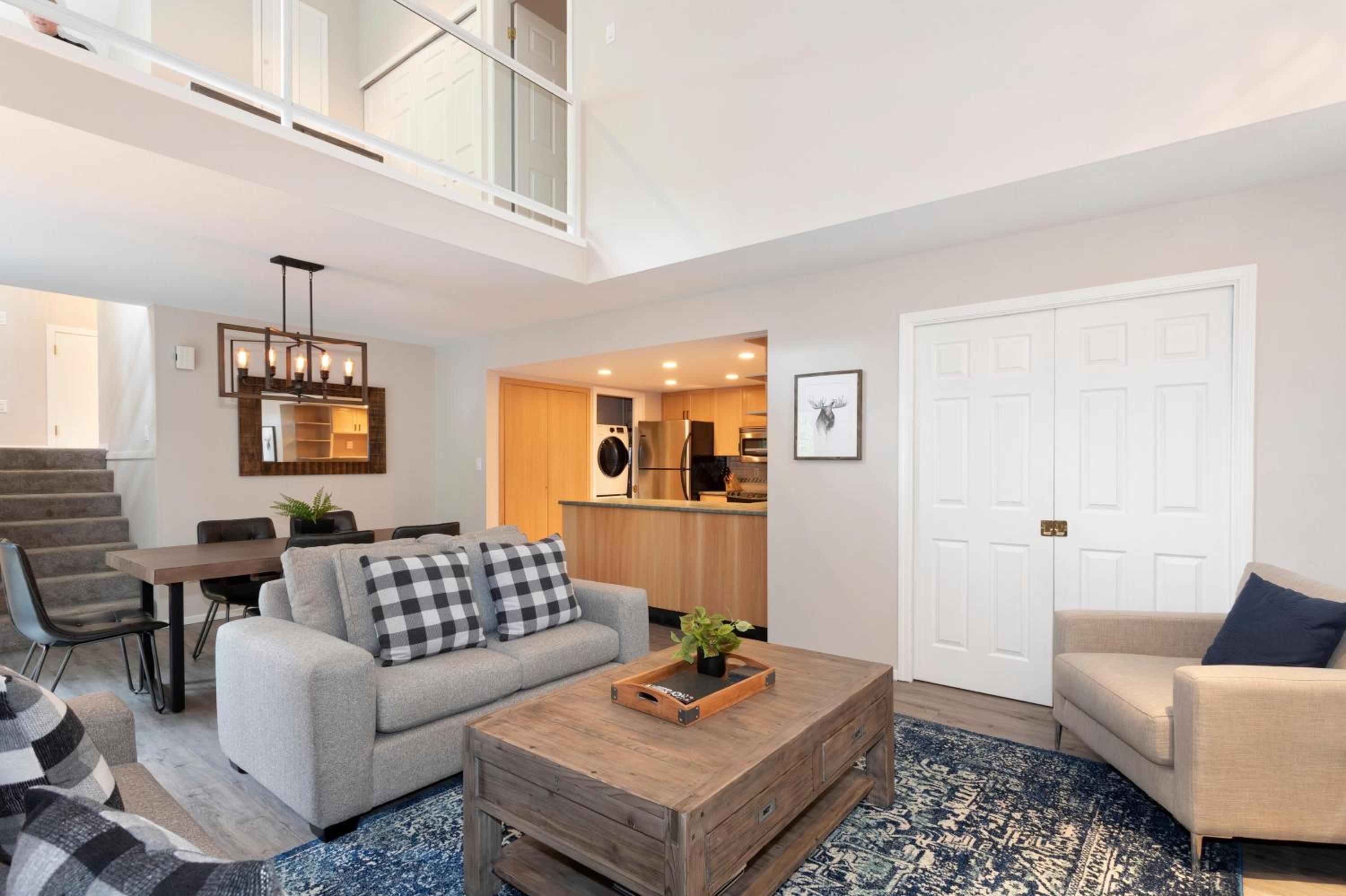 Stoneridge 32 | Spacious Townhome w/ Ski Access, Private Hot Tub & Covered Parking