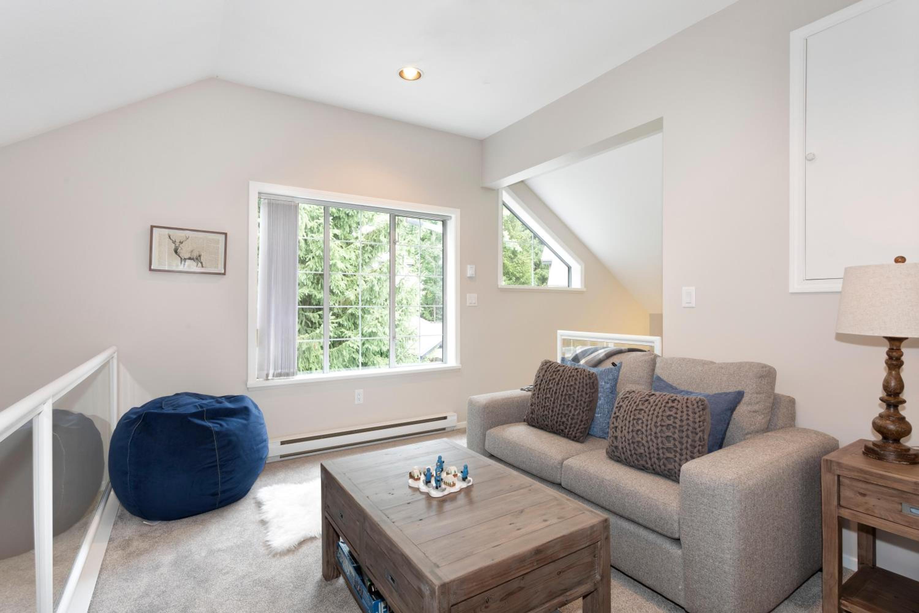 Stoneridge 32 | Spacious Townhome w/ Ski Access, Private Hot Tub & Covered Parking