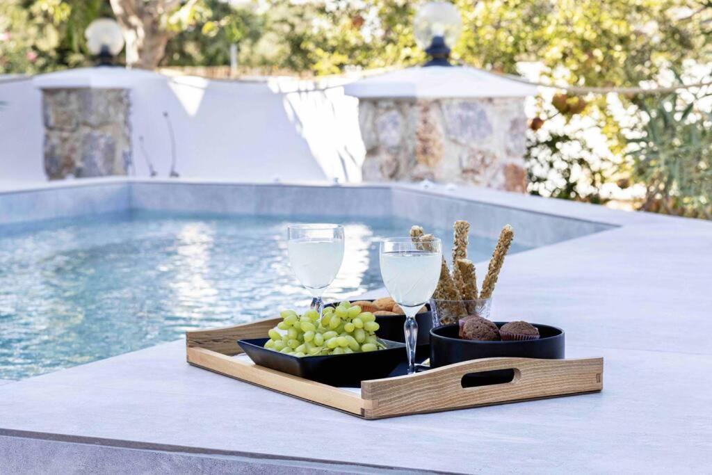 Selenophile Villa with heated pool