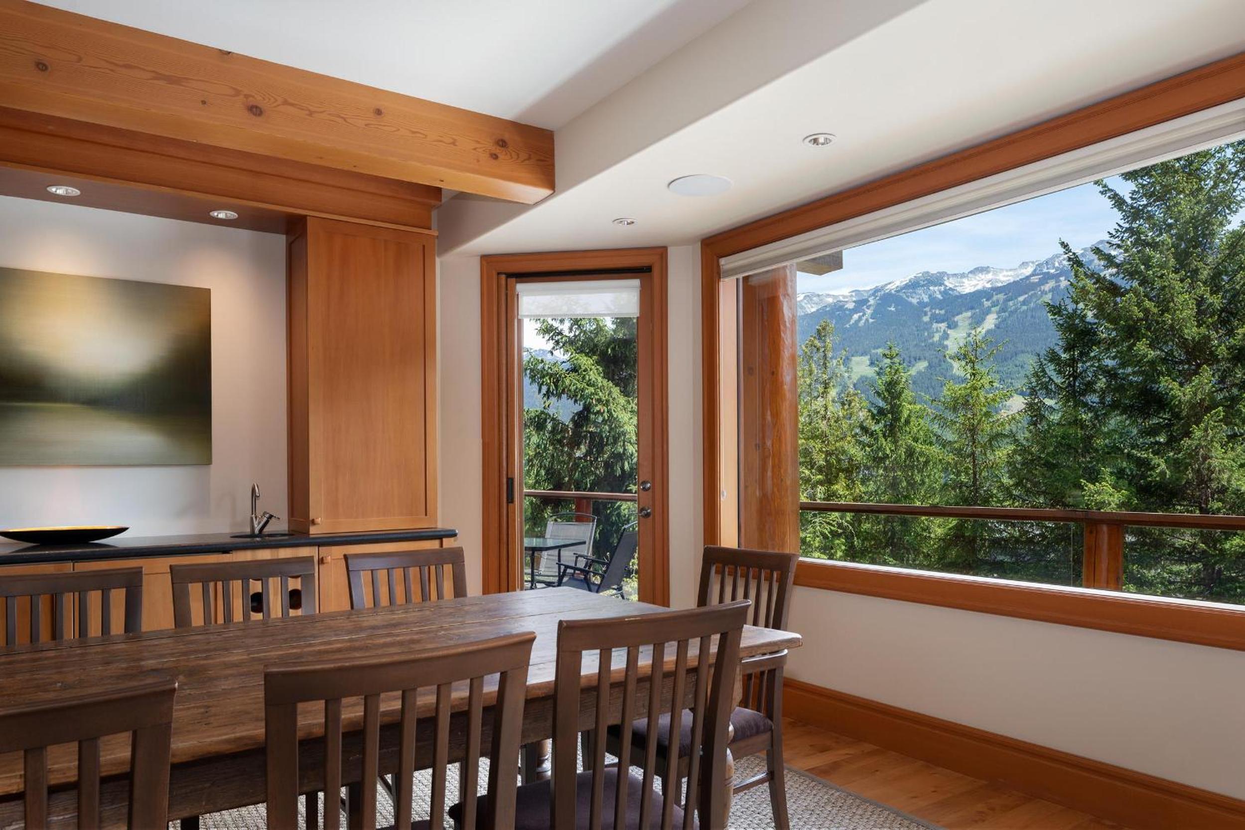 Peak View Chalet | Spacious Chalet, Stunning Mountain Views, Private Hot Tub