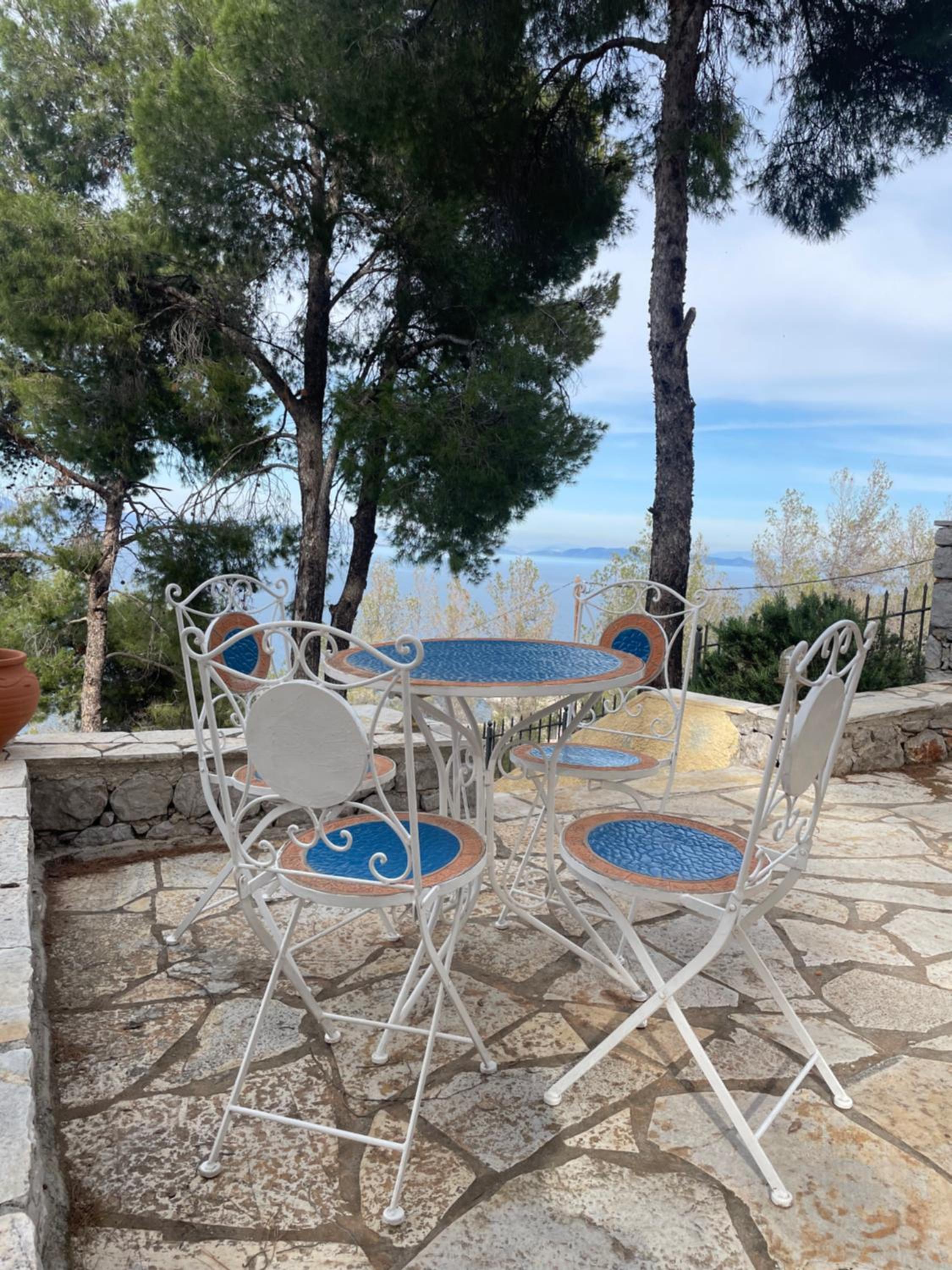 pines & sea view 4