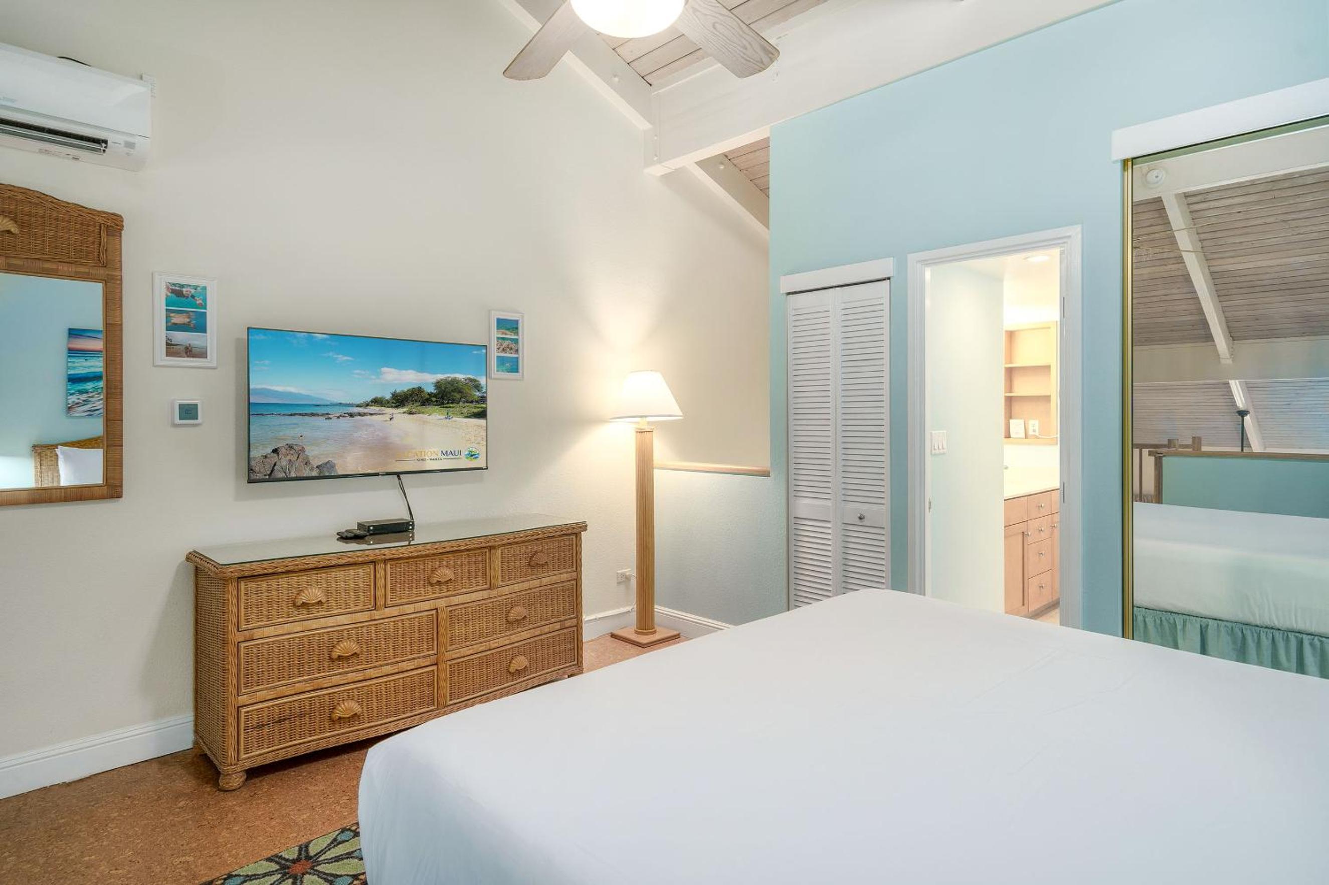 Kamaole Sands 1-403 - Spacious 2/2 with split AC!