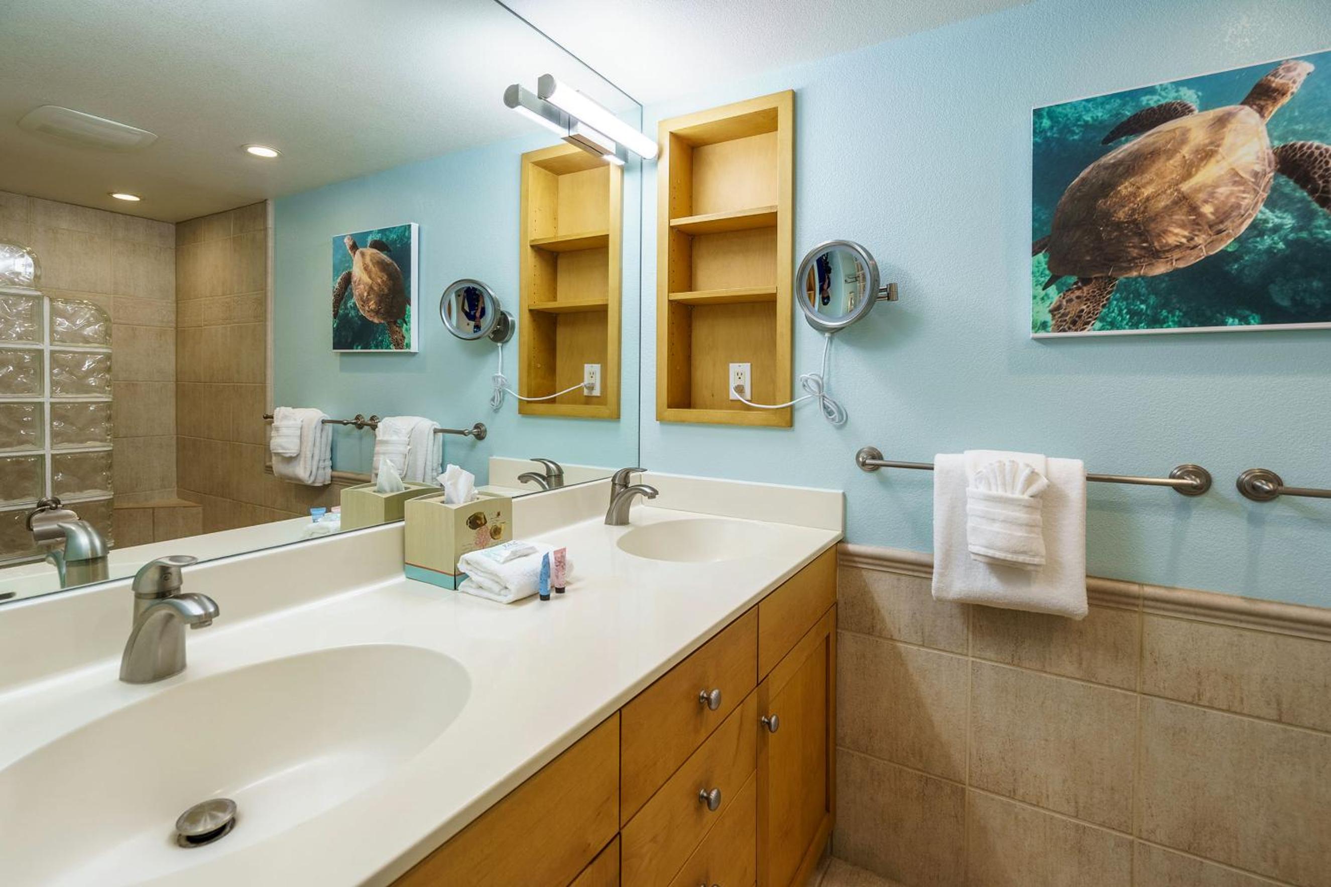 Kamaole Sands 1-403 - Spacious 2/2 with split AC!