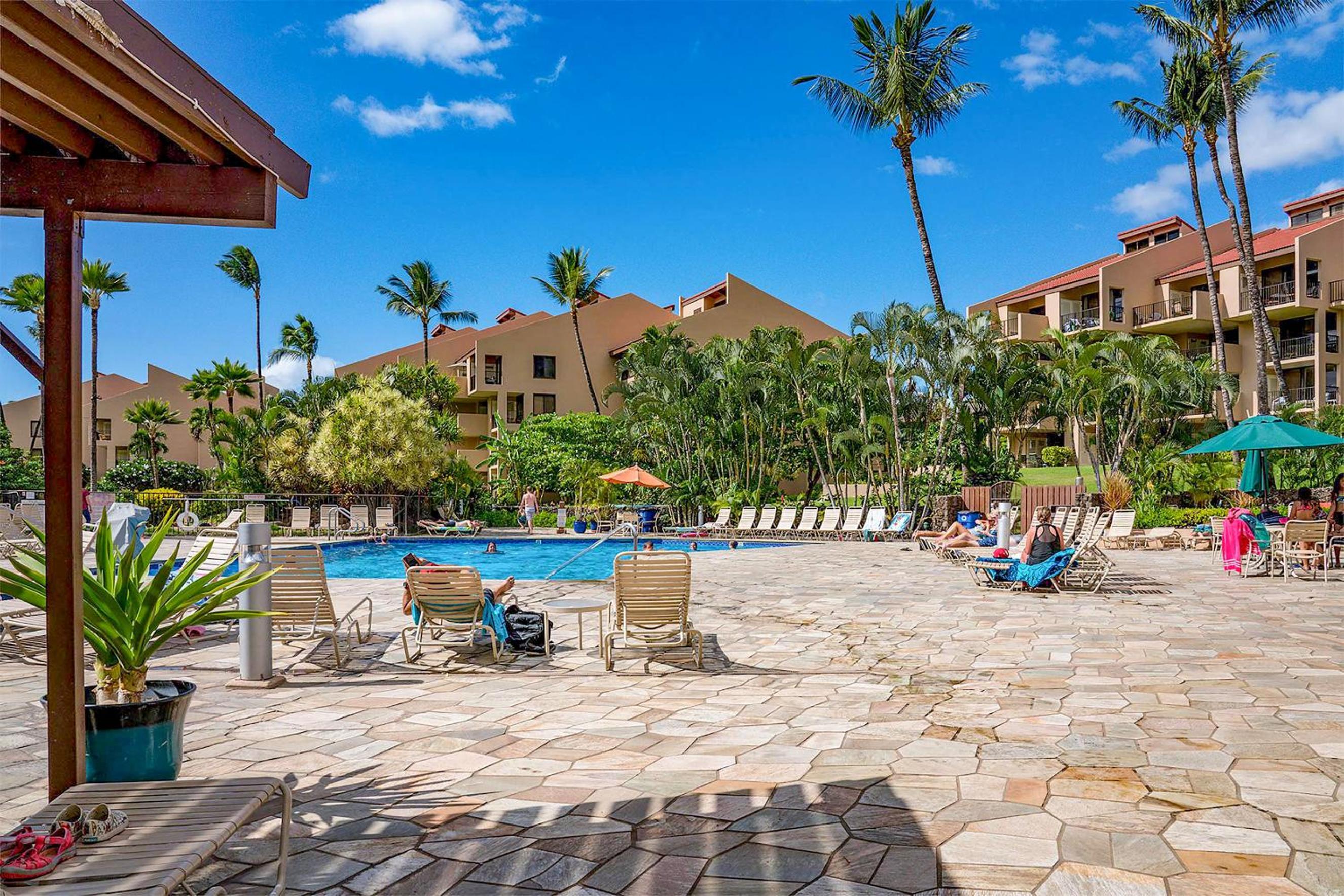 Kamaole Sands 1-403 - Spacious 2/2 with split AC!