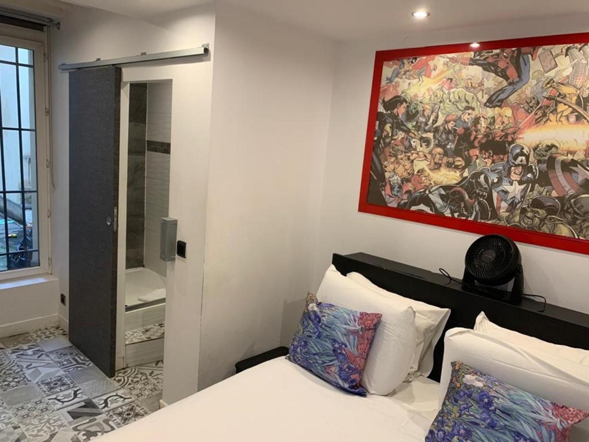 15 Atelier Montorgueil Super Héros