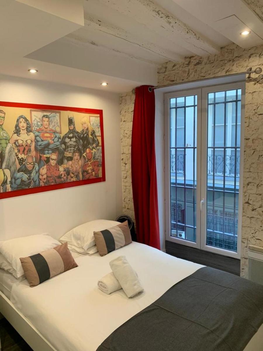15 Atelier Montorgueil Super Héros
