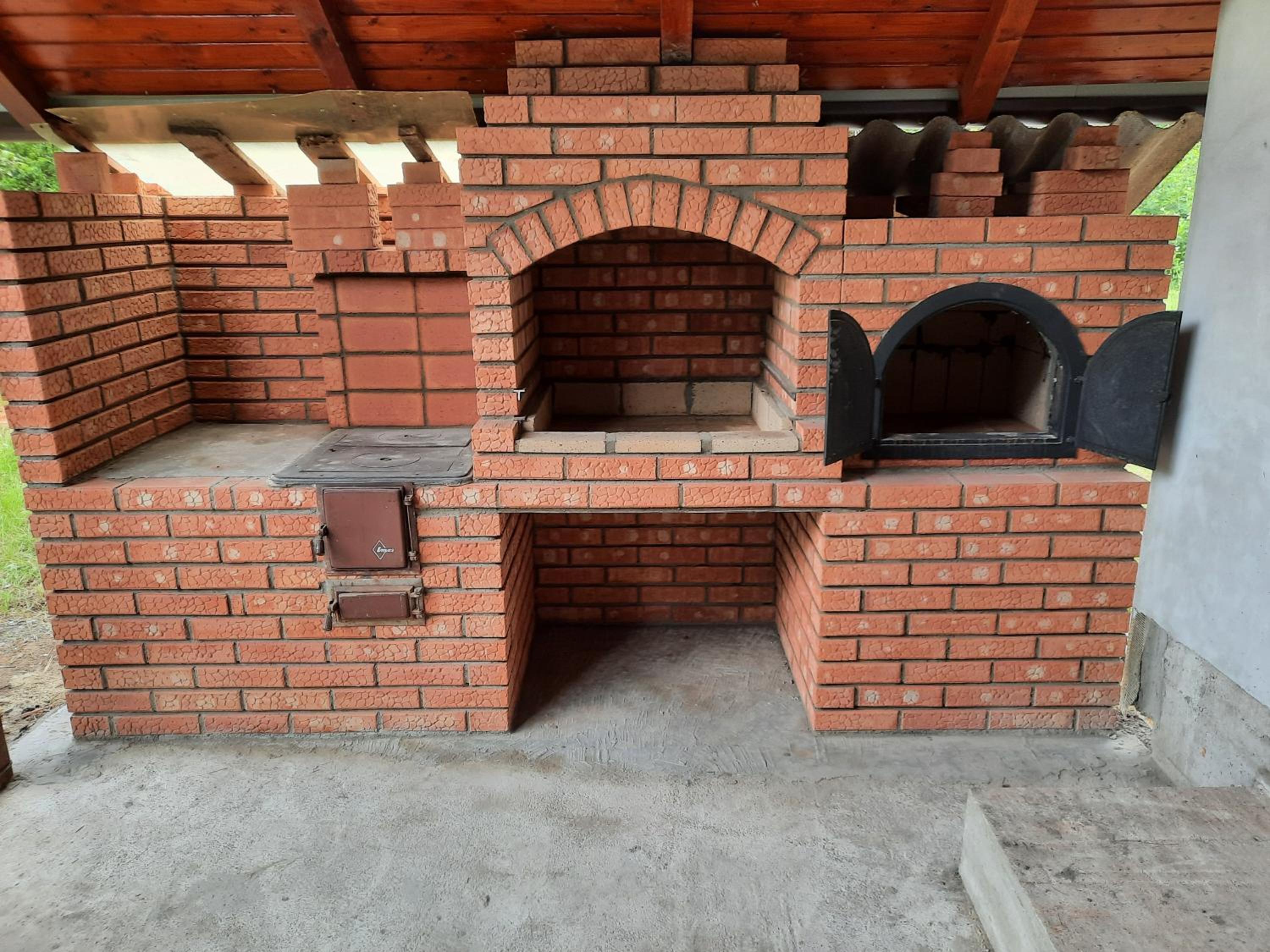 Casuta Bunicilor