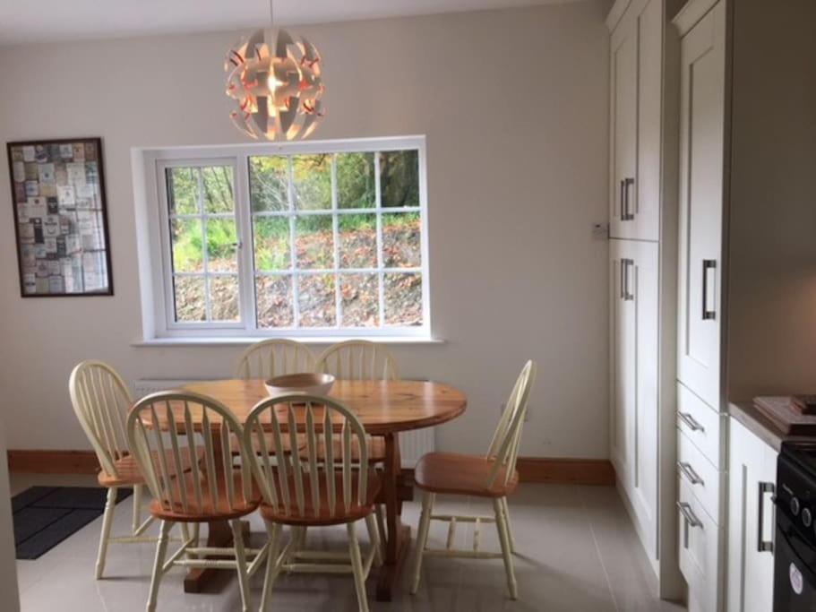 An Uaimh , superb 6 bedroom house.