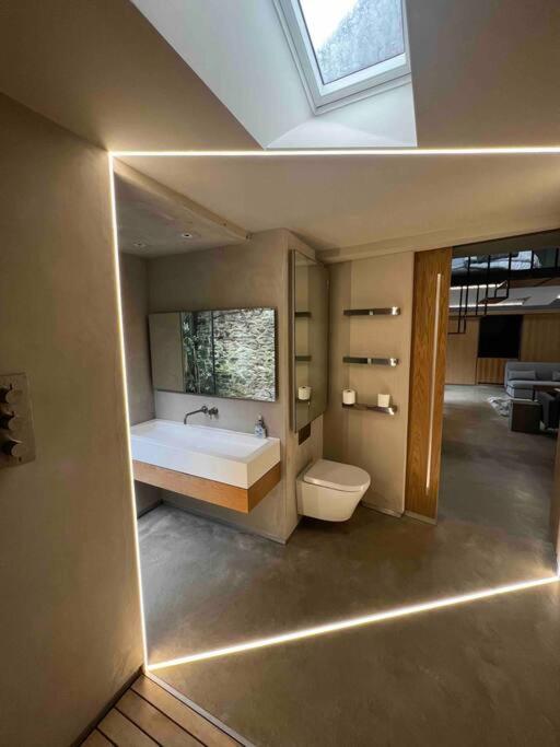 Modern Guest House view 3